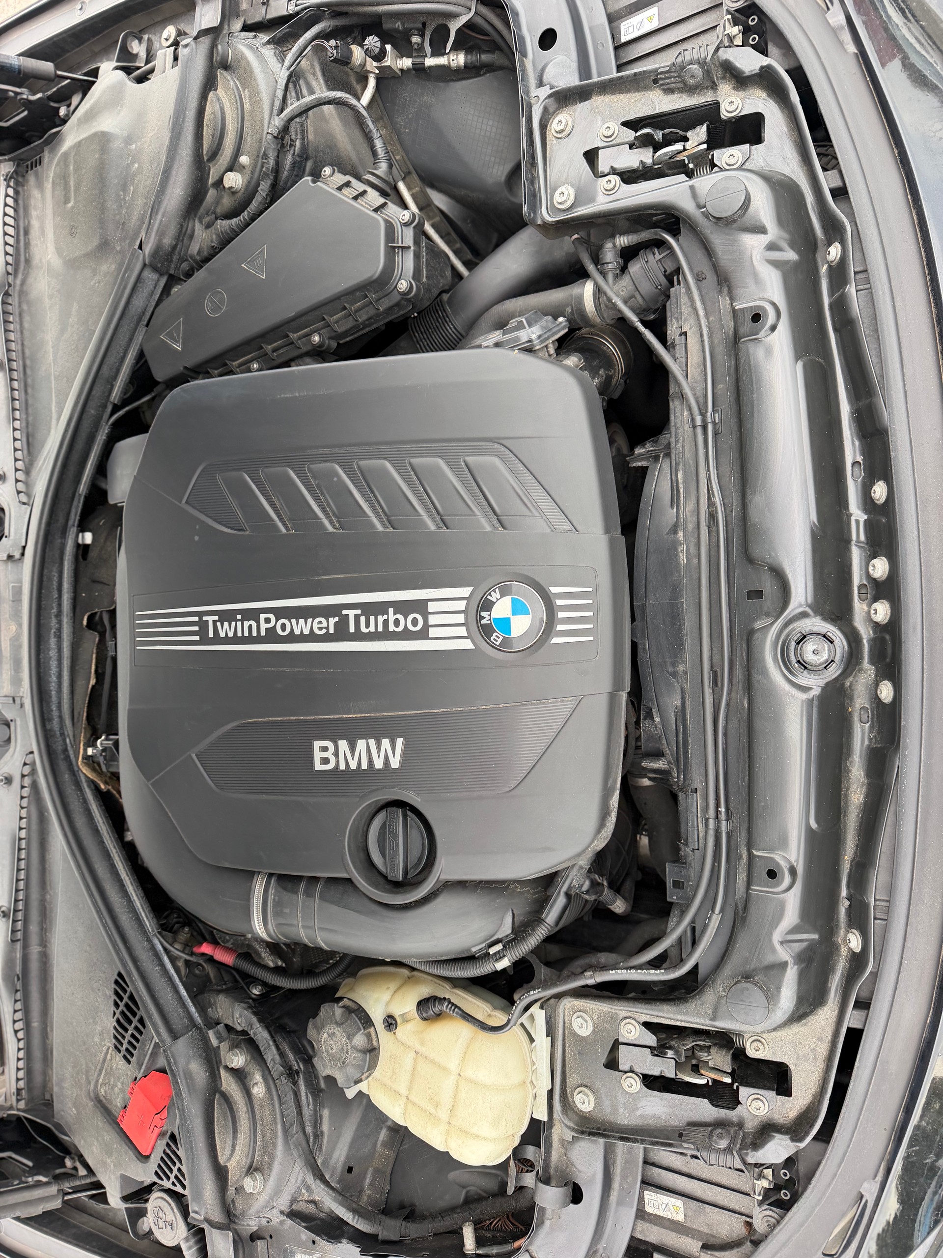 BMW 330d xDrive Touring Steptronic-image-16