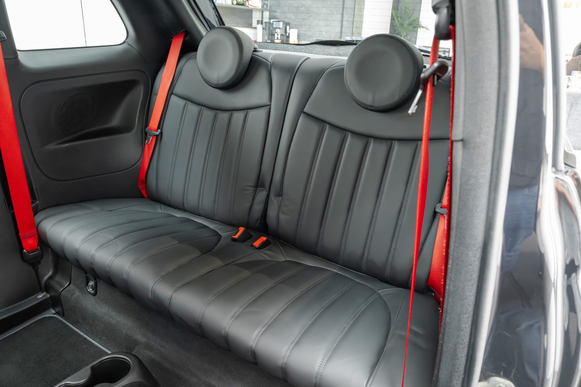 FIAT 595 1.4 Turbo Abarth Competizione 70th Anniv.-image-15
