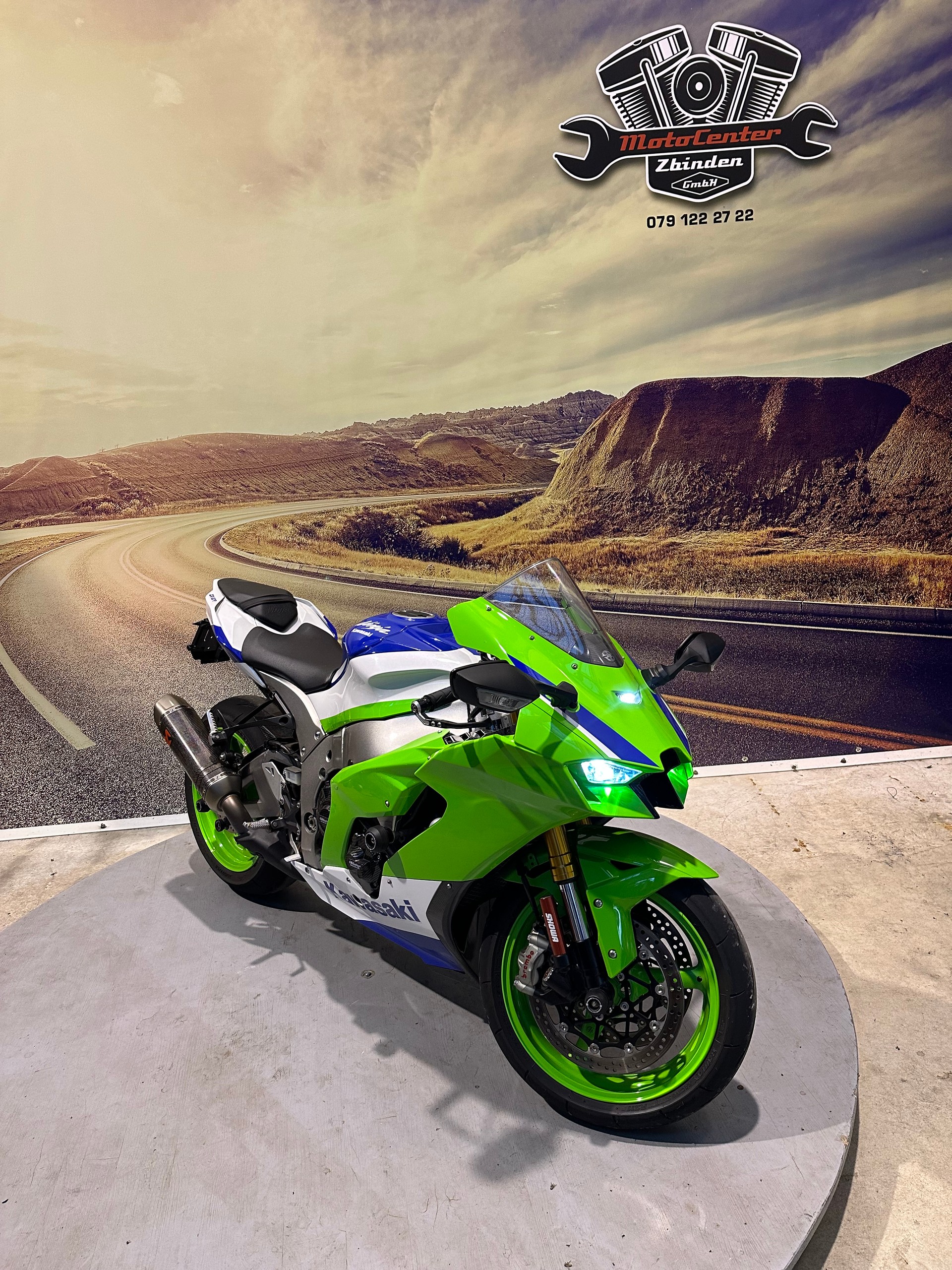 KAWASAKI Ninja ZX-10R 40th Anniversary-showroom-element-1
