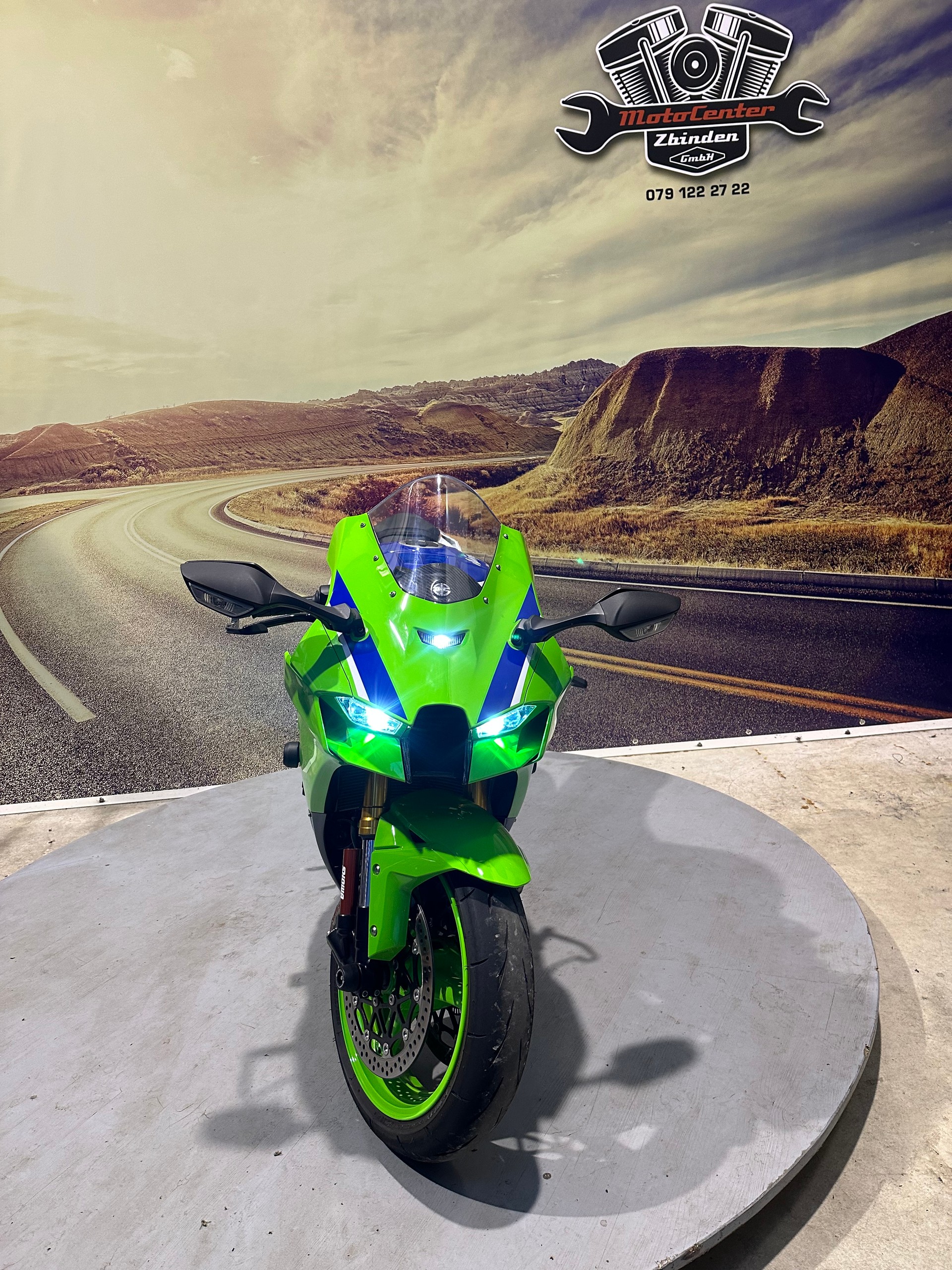 KAWASAKI Ninja ZX-10R 40th Anniversary-showroom-element-2