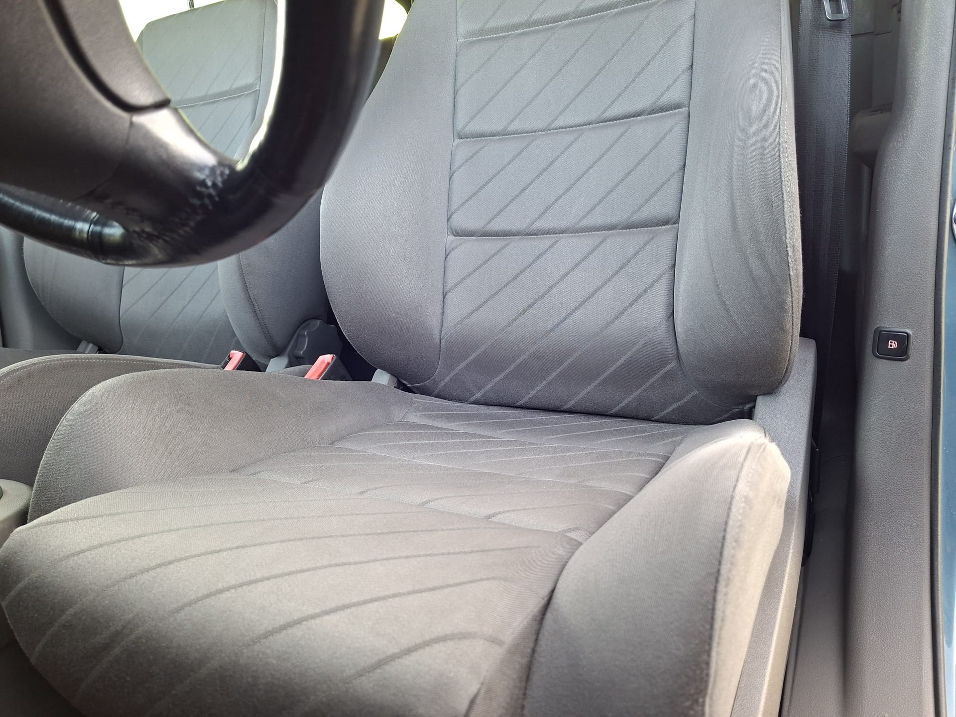 AUDI A2 1.4-image-11