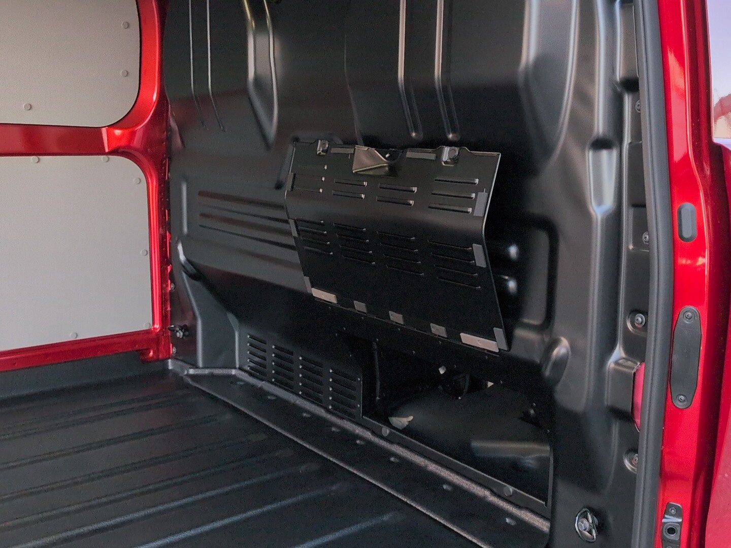 FORD Transit C Van 320 L1 2.0 EcoBlue 136 Limited 4x4-image-13