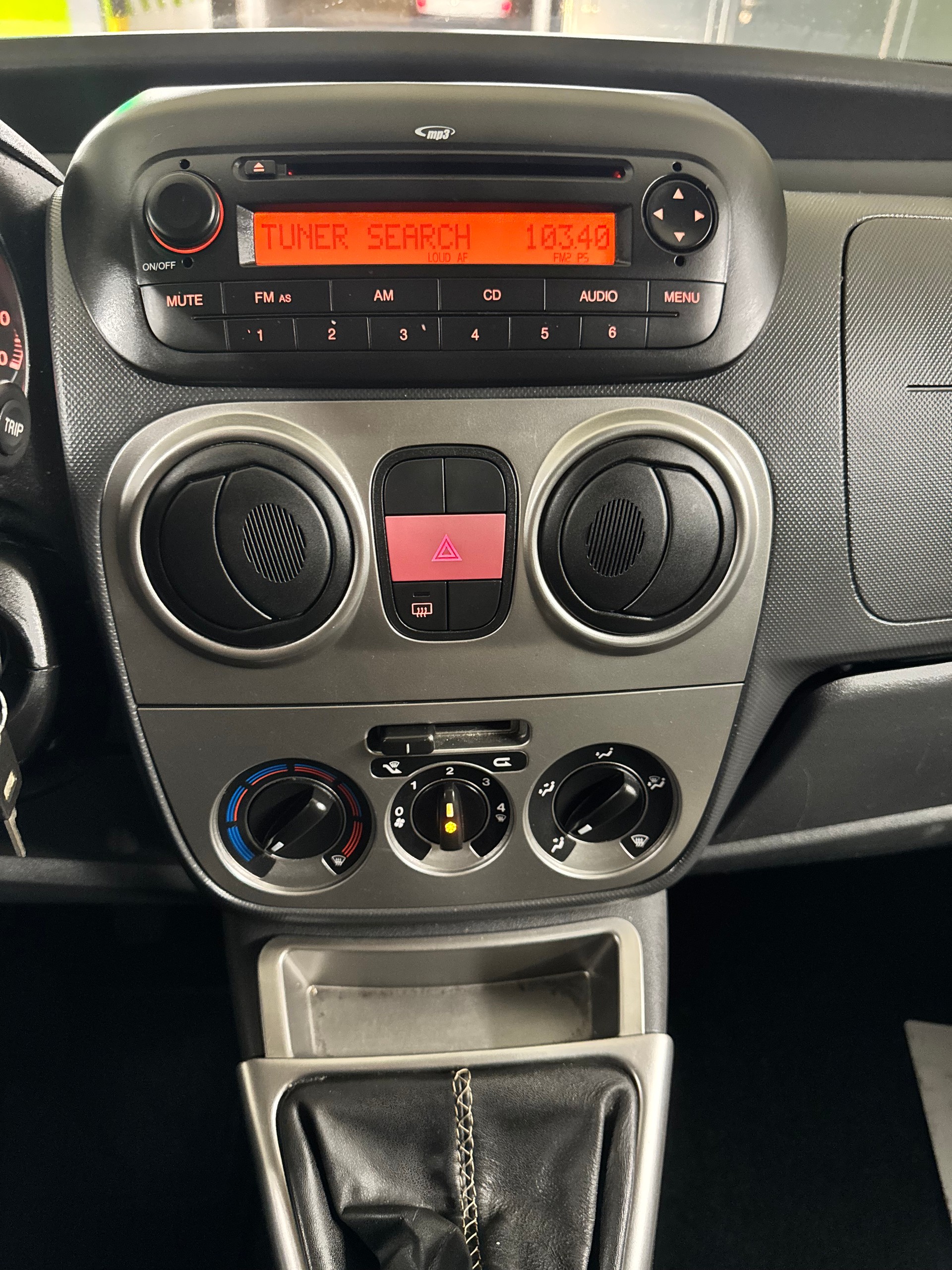 FIAT Fiorino 1.4 Dynamic-image-11