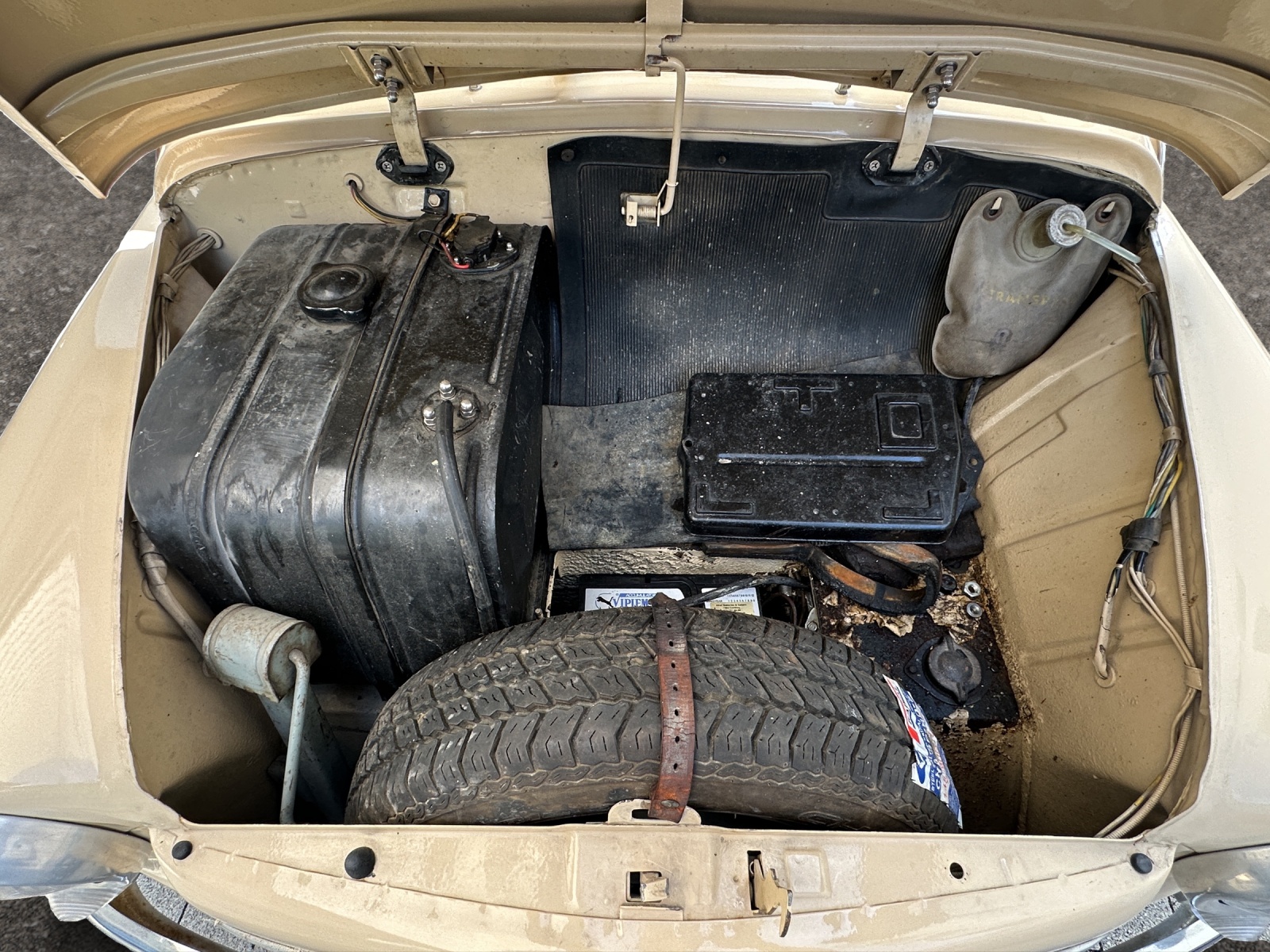 SEAT Fiat 600 D baugleich Fiat 600 (in Spanien endmontiert)-image-9