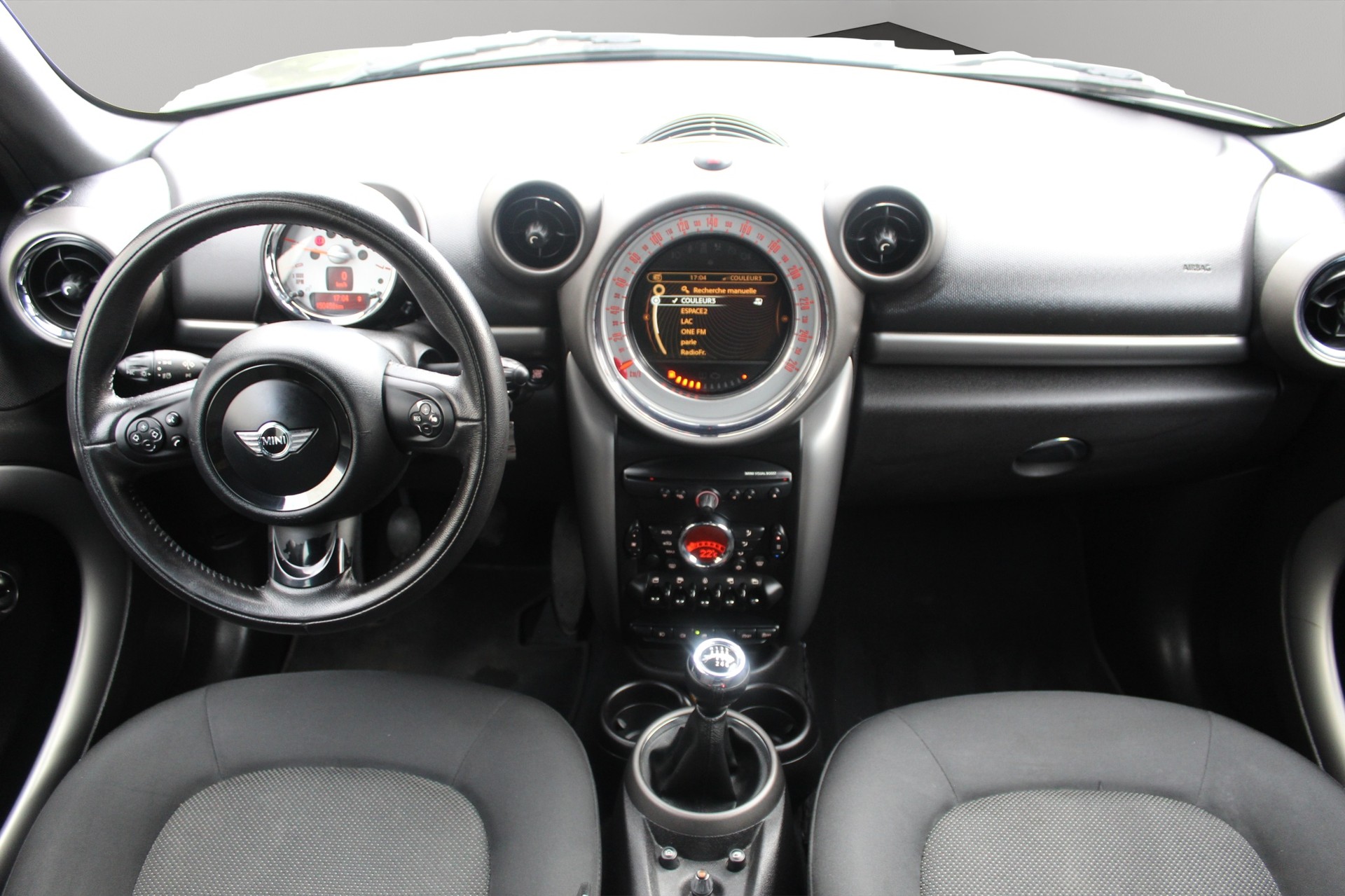 MINI Countryman One D FWD-image-6