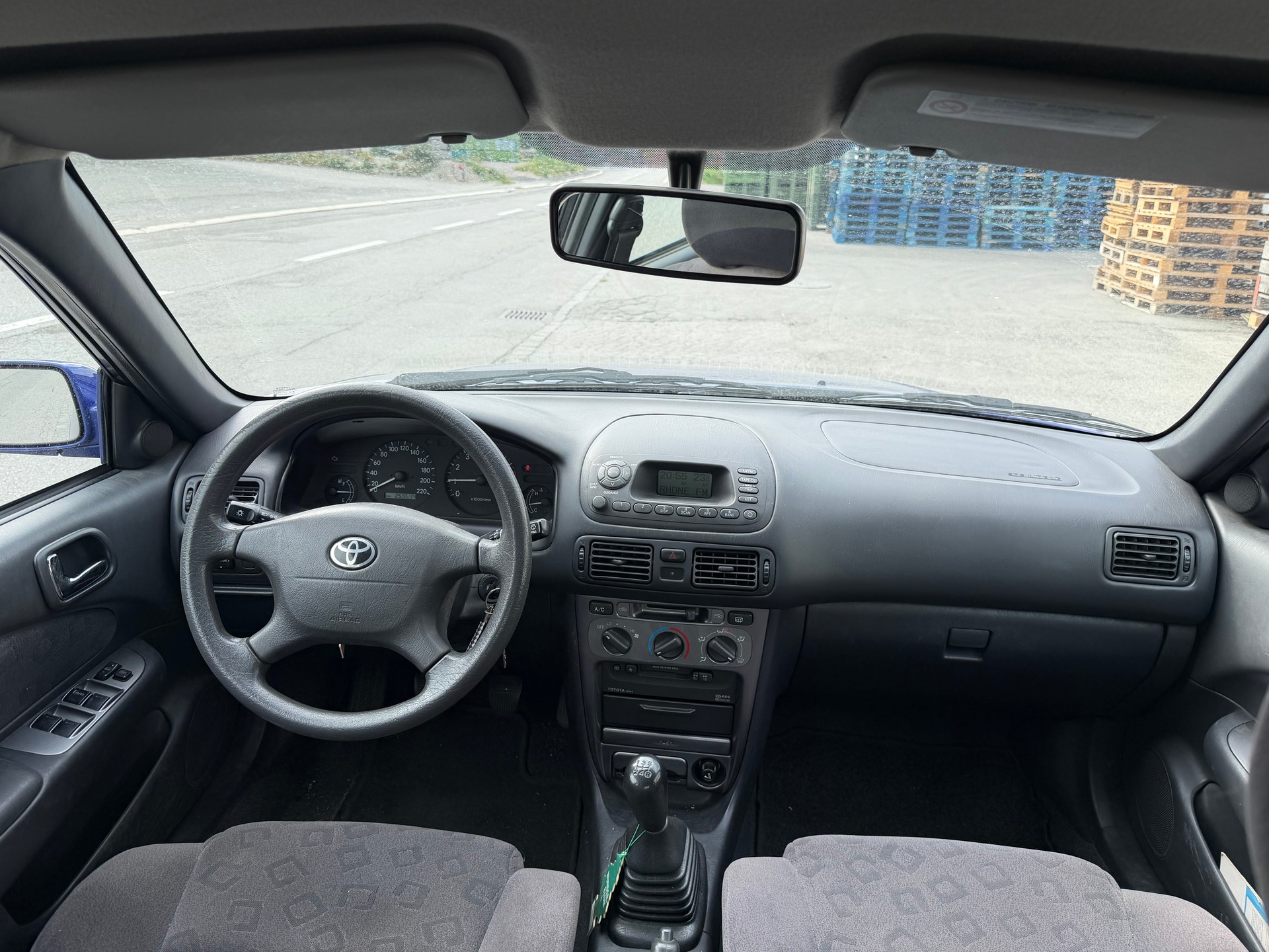 TOYOTA Corolla 1.6 Linea Sol plus-image-2