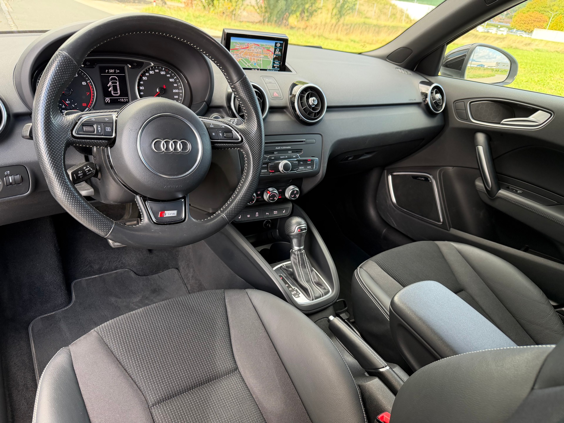 AUDI A1 Sportback 1.4 TFSI Sport S-tronic-image-7