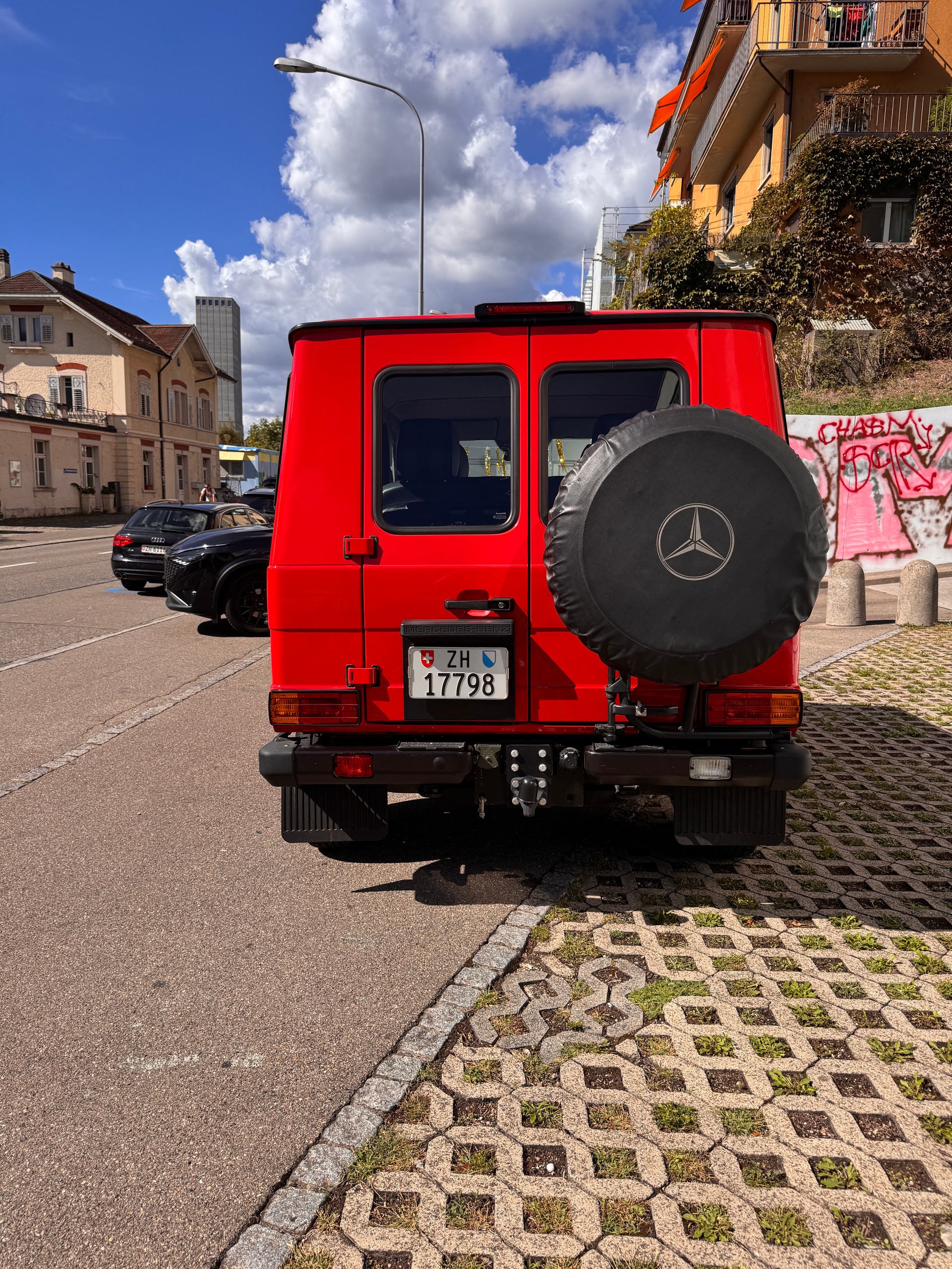 MERCEDES-BENZ Worker-image-7