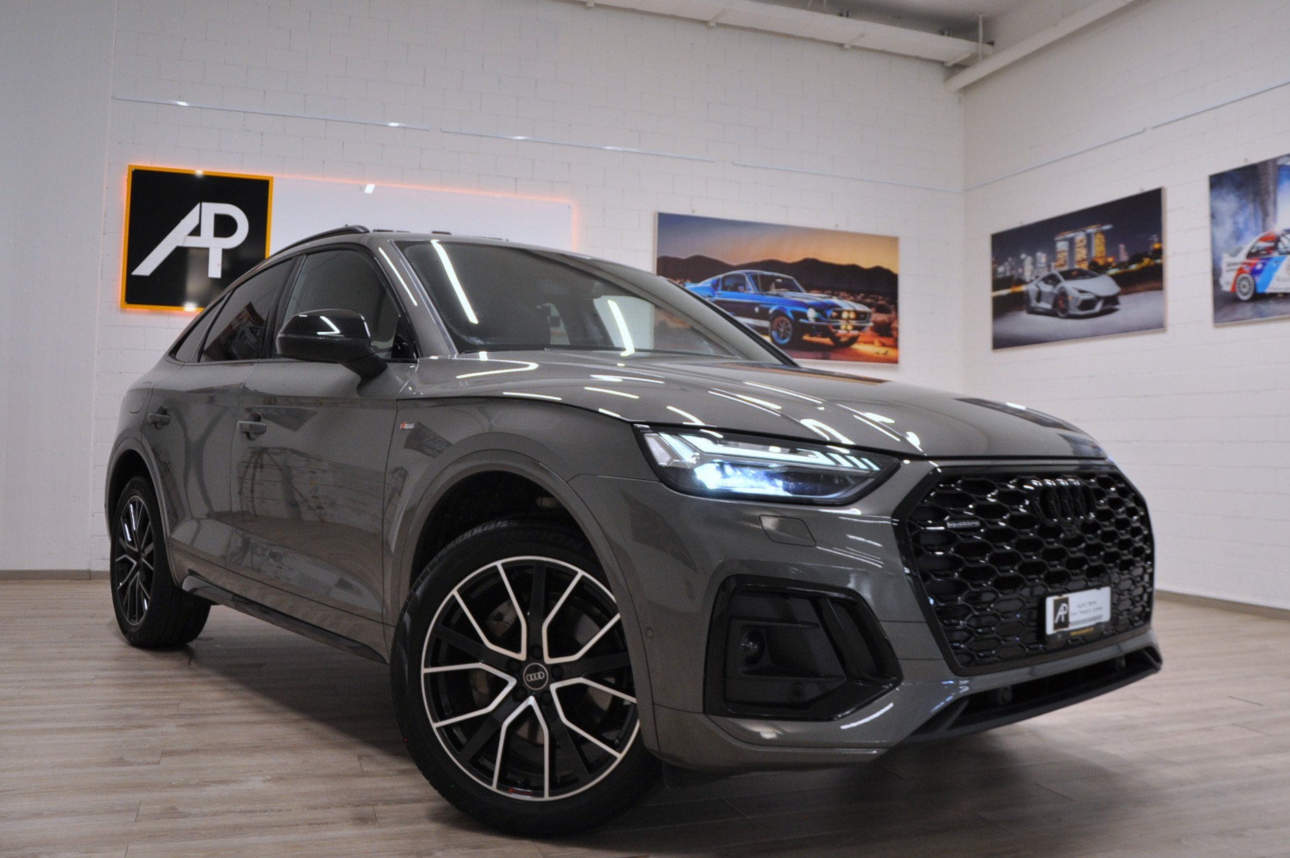 AUDI Q5 Sportback 40 TDI Blackedition quattro S-tronic-image-0