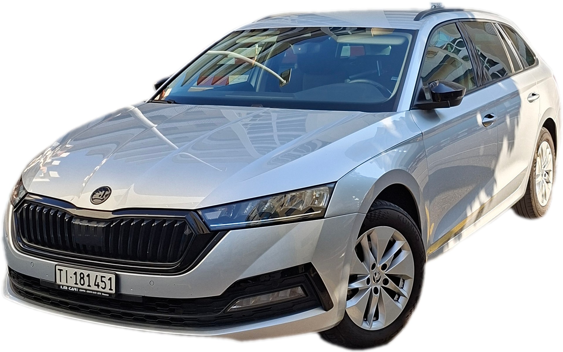 SKODA Octavia Combi 1.0 TSI mHEV DSG Ambition-image-0