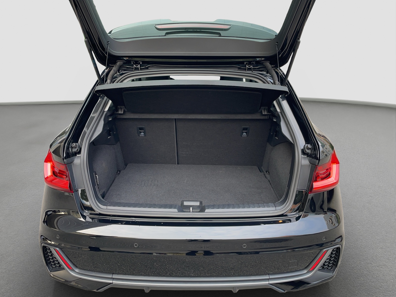 AUDI A1 Sportback 30 TFSI S Line Attraction S-tronic-image-9