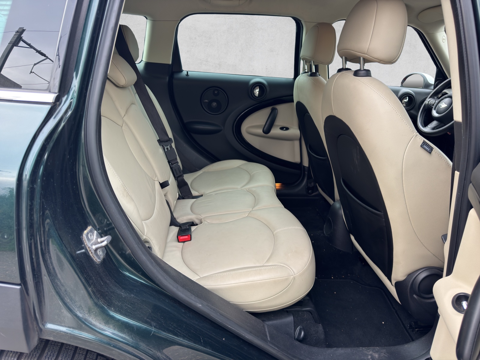 MINI Countryman Cooper SD ALL4-image-16