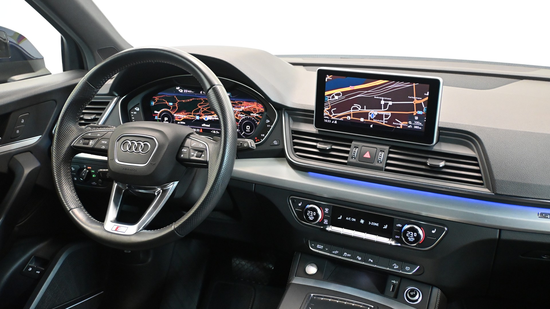 AUDI Q5 55 TFSI e sport quattro S-LINE SPORTPAKET-image-4