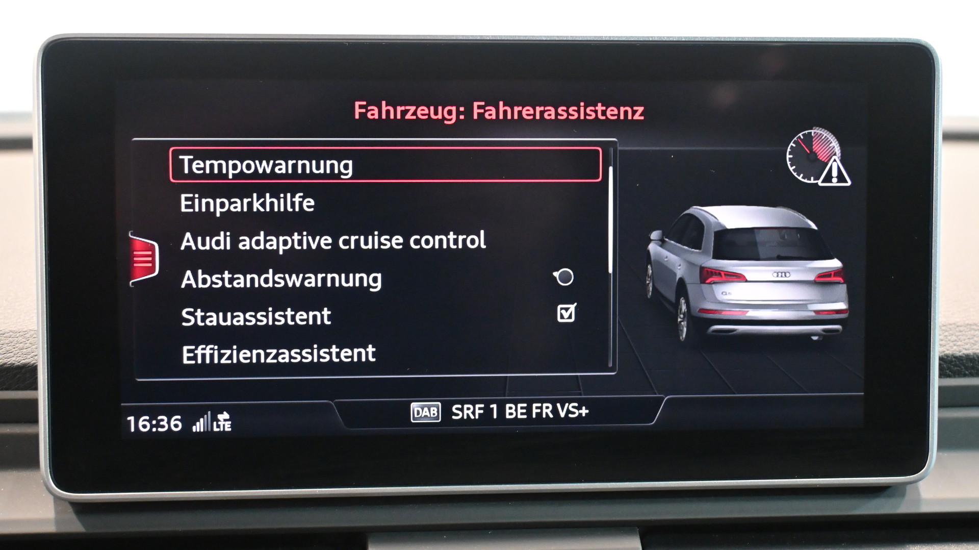AUDI Q5 55 TFSI e sport quattro S-LINE SPORTPAKET-image-10