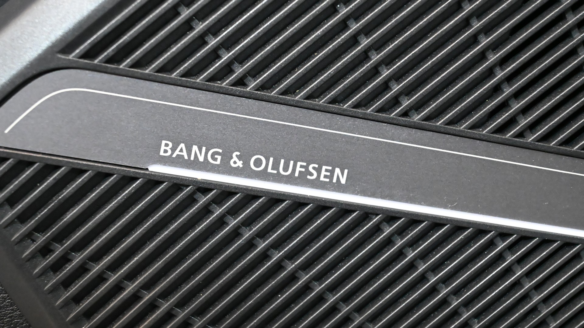 AUDI Q5 55 TFSI e sport quattro S-LINE SPORTPAKET-image-8