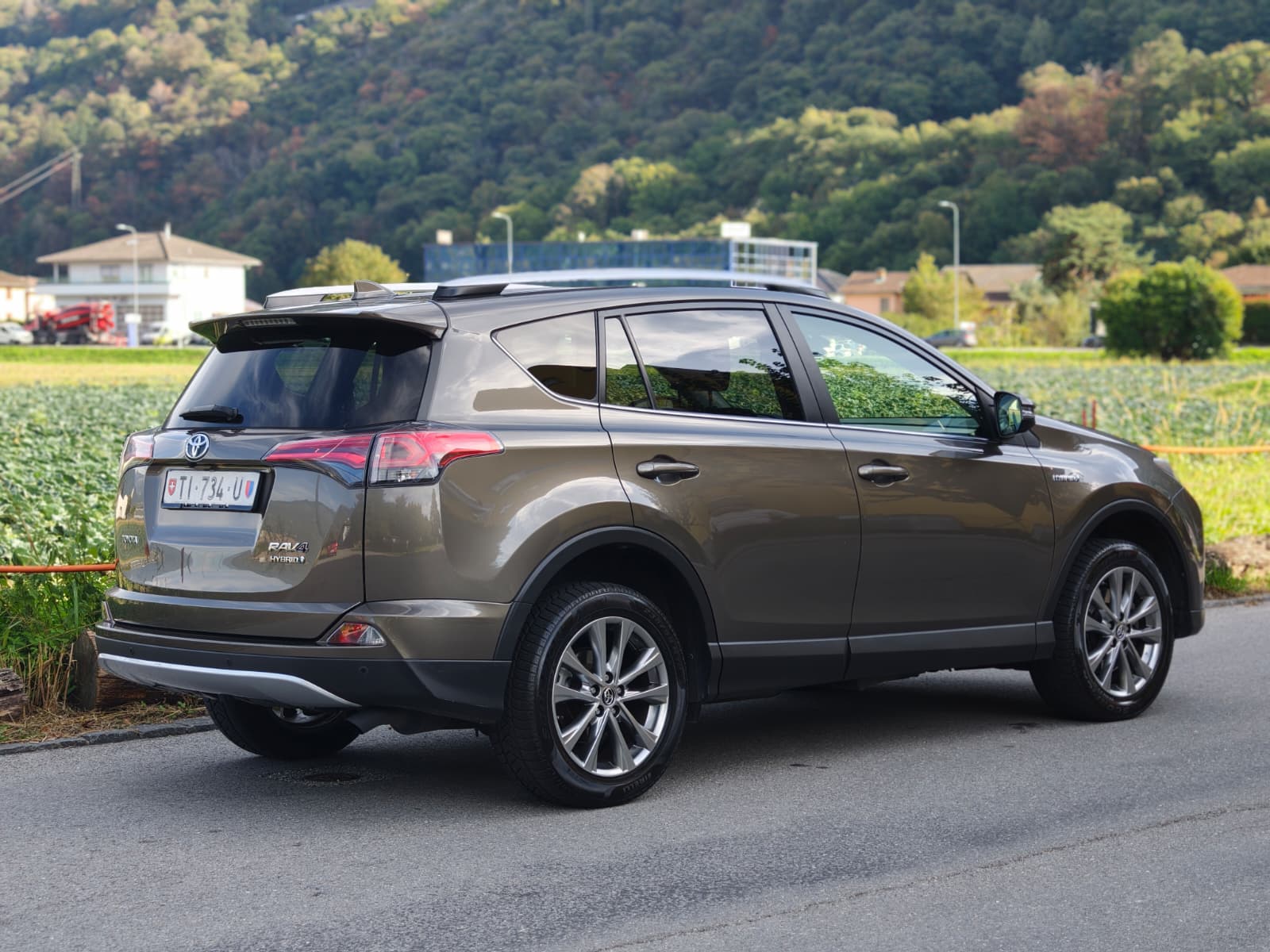 TOYOTA RAV-4 2.5 HSD Sol Premium e-CVT-image-5
