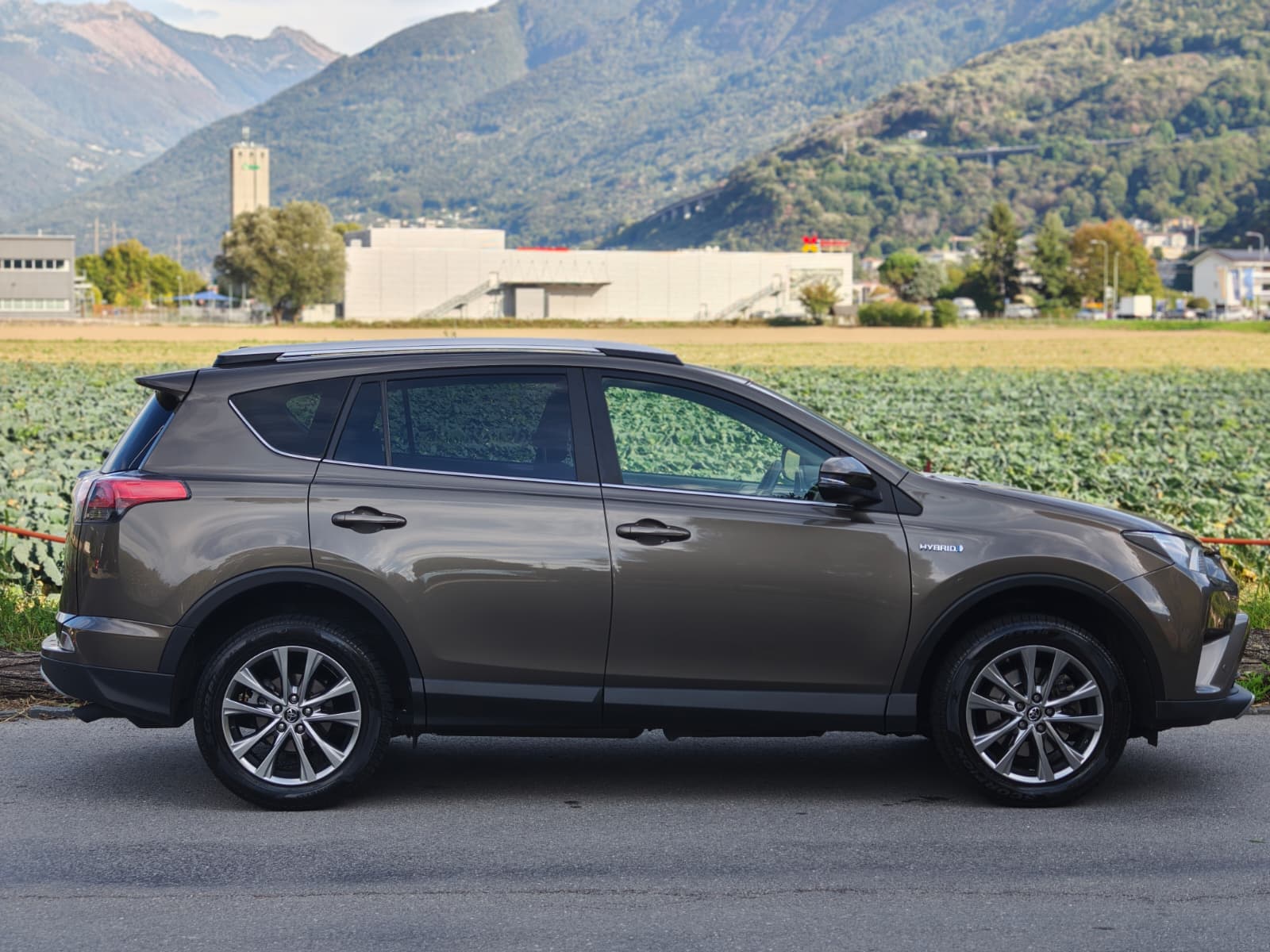 TOYOTA RAV-4 2.5 HSD Sol Premium e-CVT-image-7