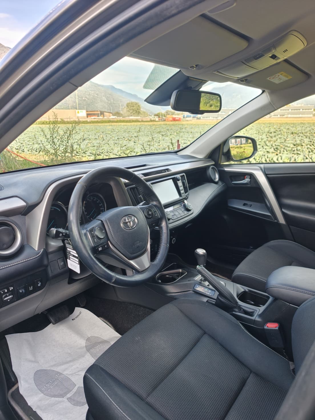 TOYOTA RAV-4 2.5 HSD Sol Premium e-CVT-image-11