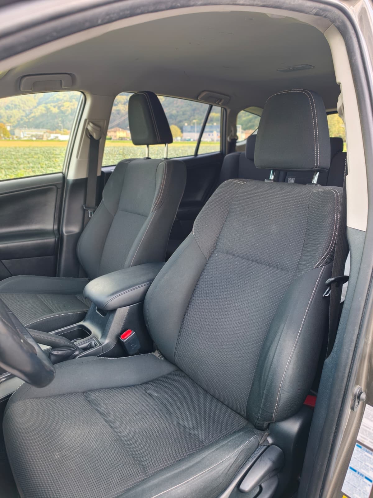 TOYOTA RAV-4 2.5 HSD Sol Premium e-CVT-image-12