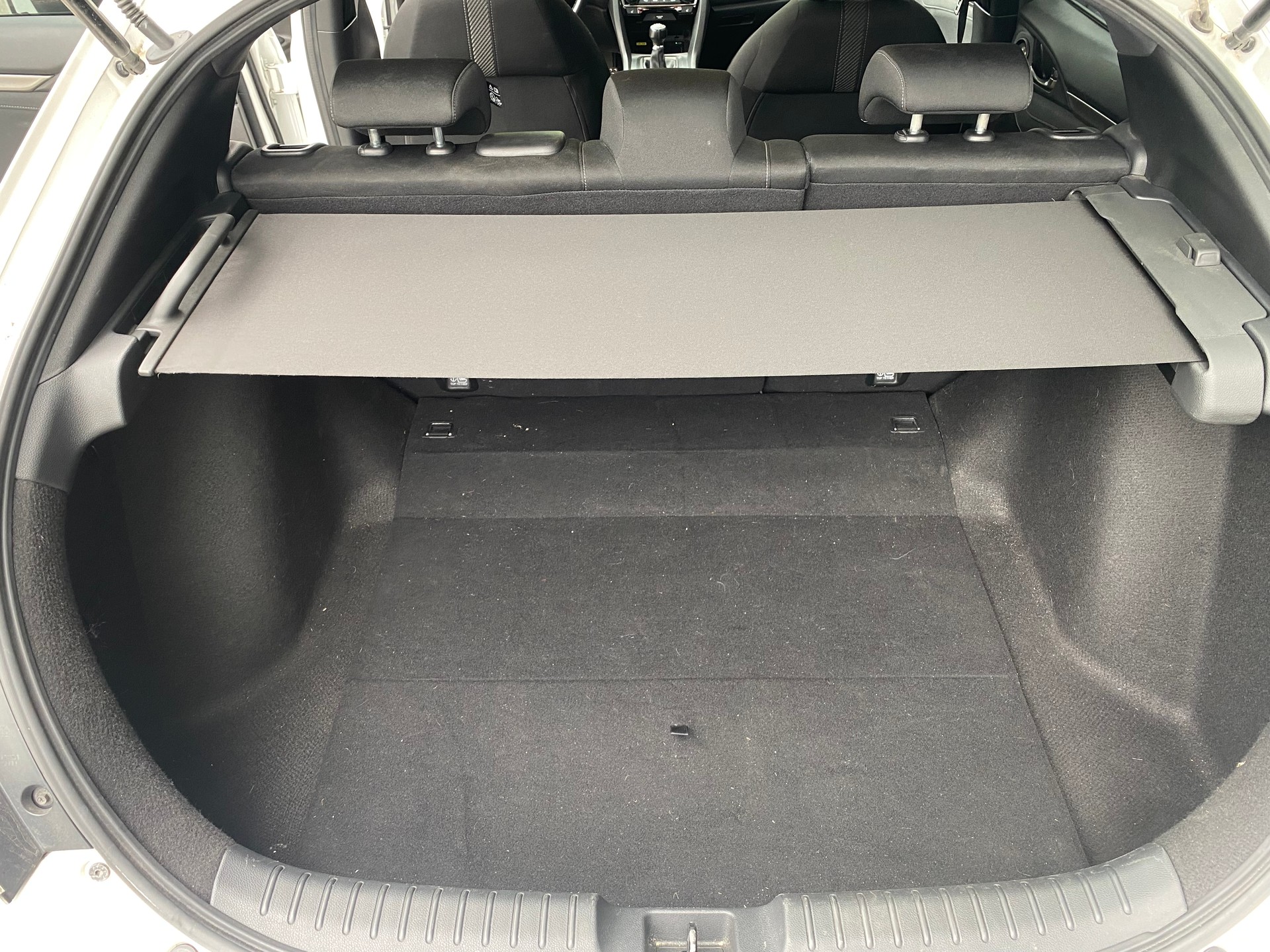 HONDA Civic 1.5 VTEC Sport Plus-image-18