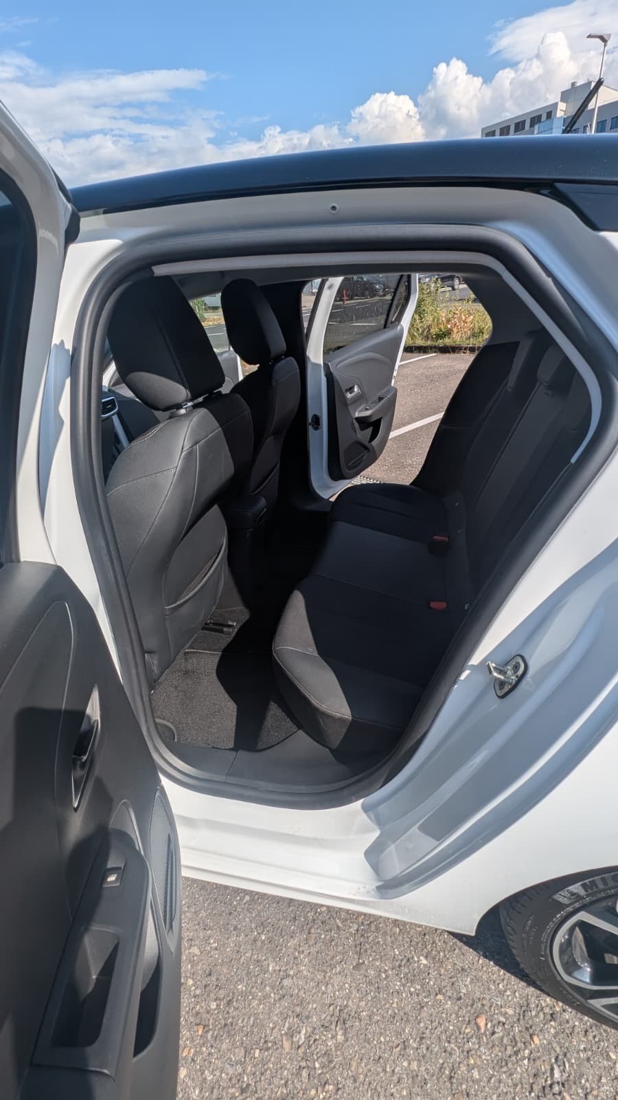 OPEL 1.2 T 130 Elegance-image-8