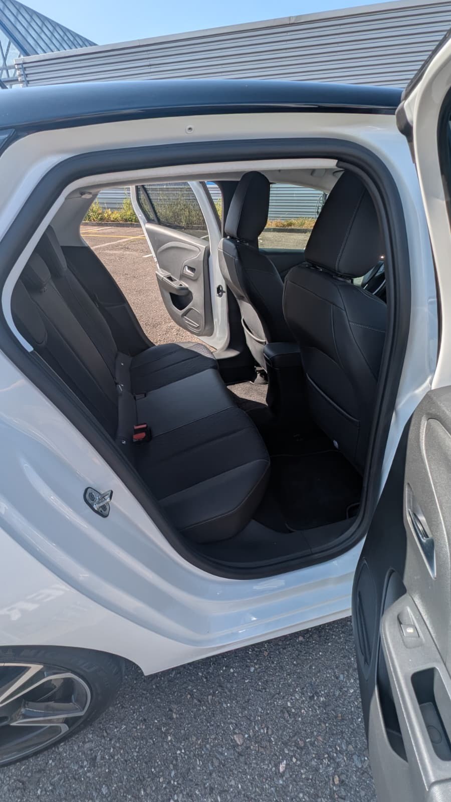 OPEL 1.2 T 130 Elegance-image-9