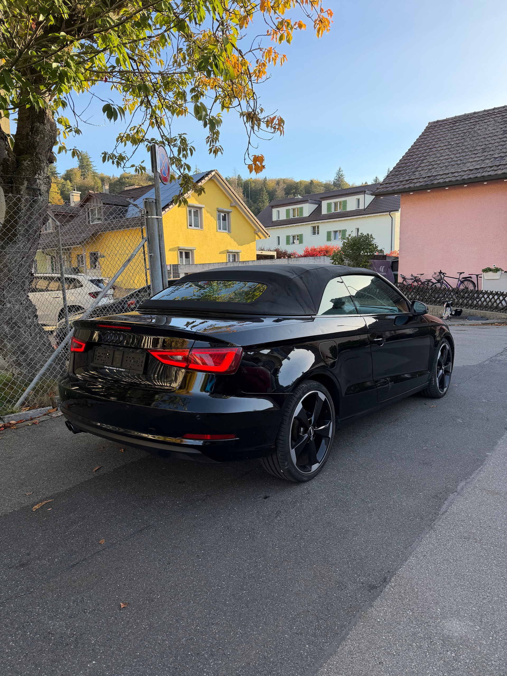 AUDI A3 Cabriolet 1.4 TFSI Attraction S-tronic-image-2