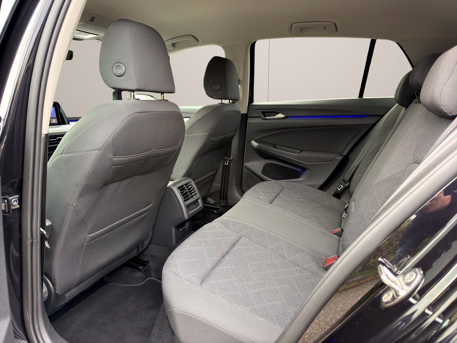 VW 2.0 TDI Style DSG-image-10