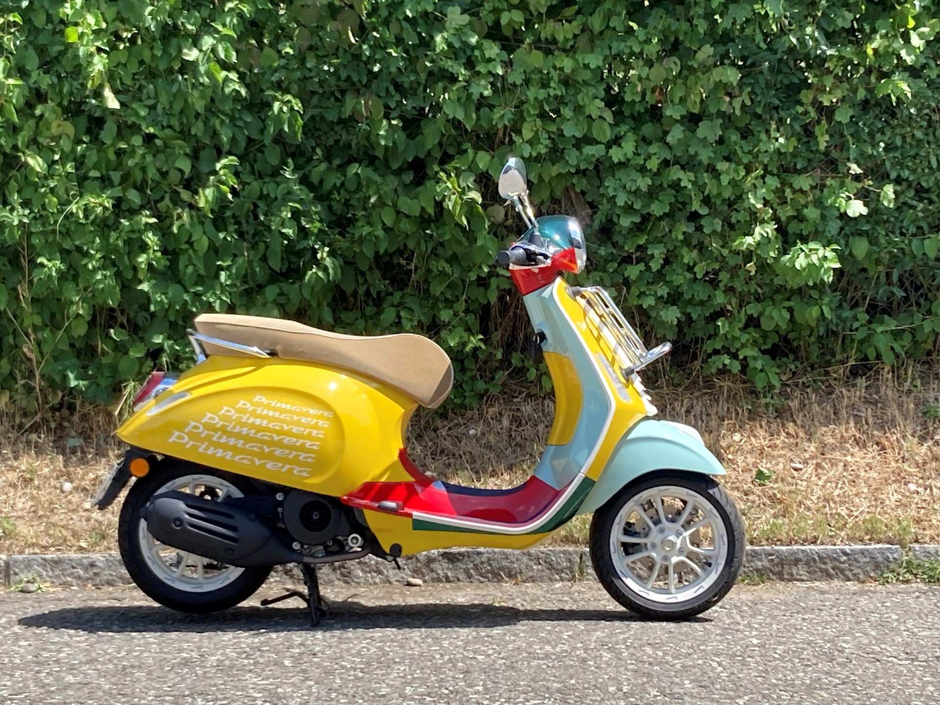 PIAGGIO Vespa 125 Primavera Wotherspoon-image-2