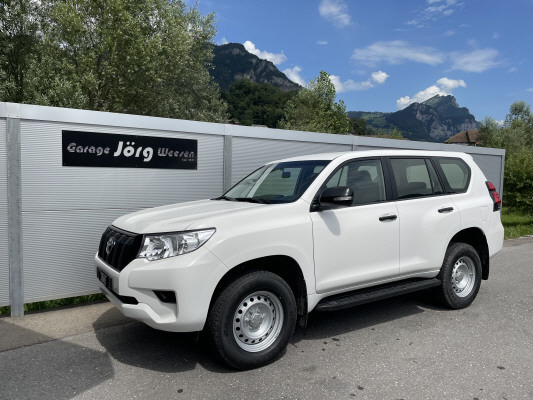 TOYOTA LandCruiser 2.8TD Active-image-0