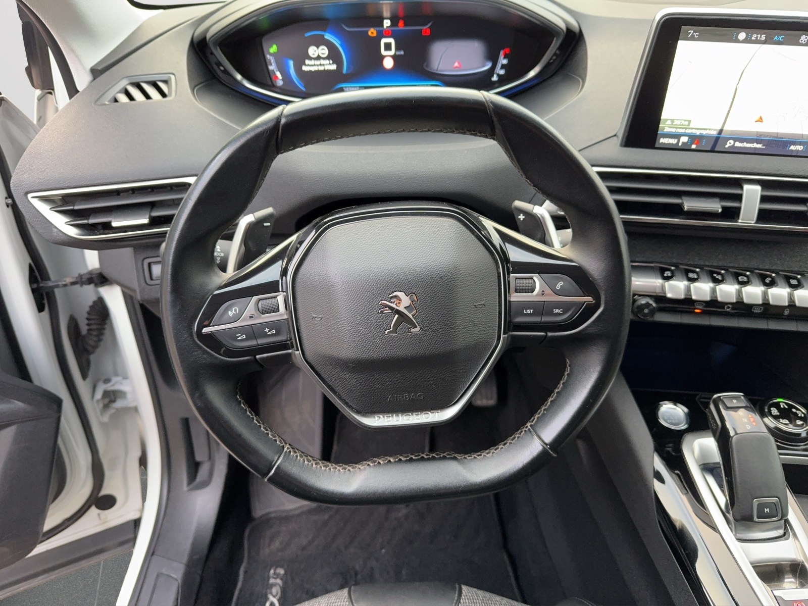 PEUGEOT 3008 1.6 THP Allure EAT-image-9