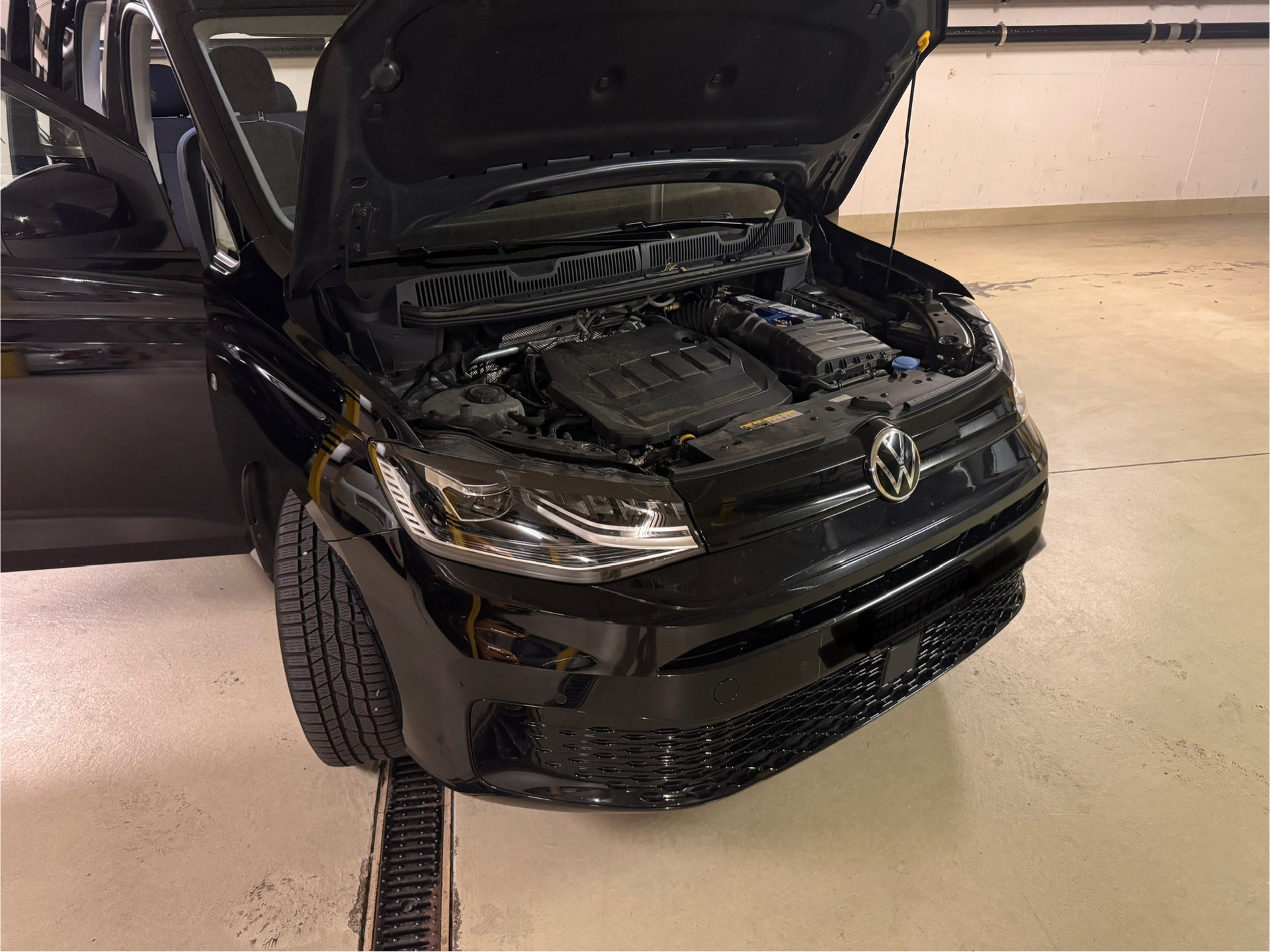 VW Caddy 2.0 TDI Liberty DSG-image-12