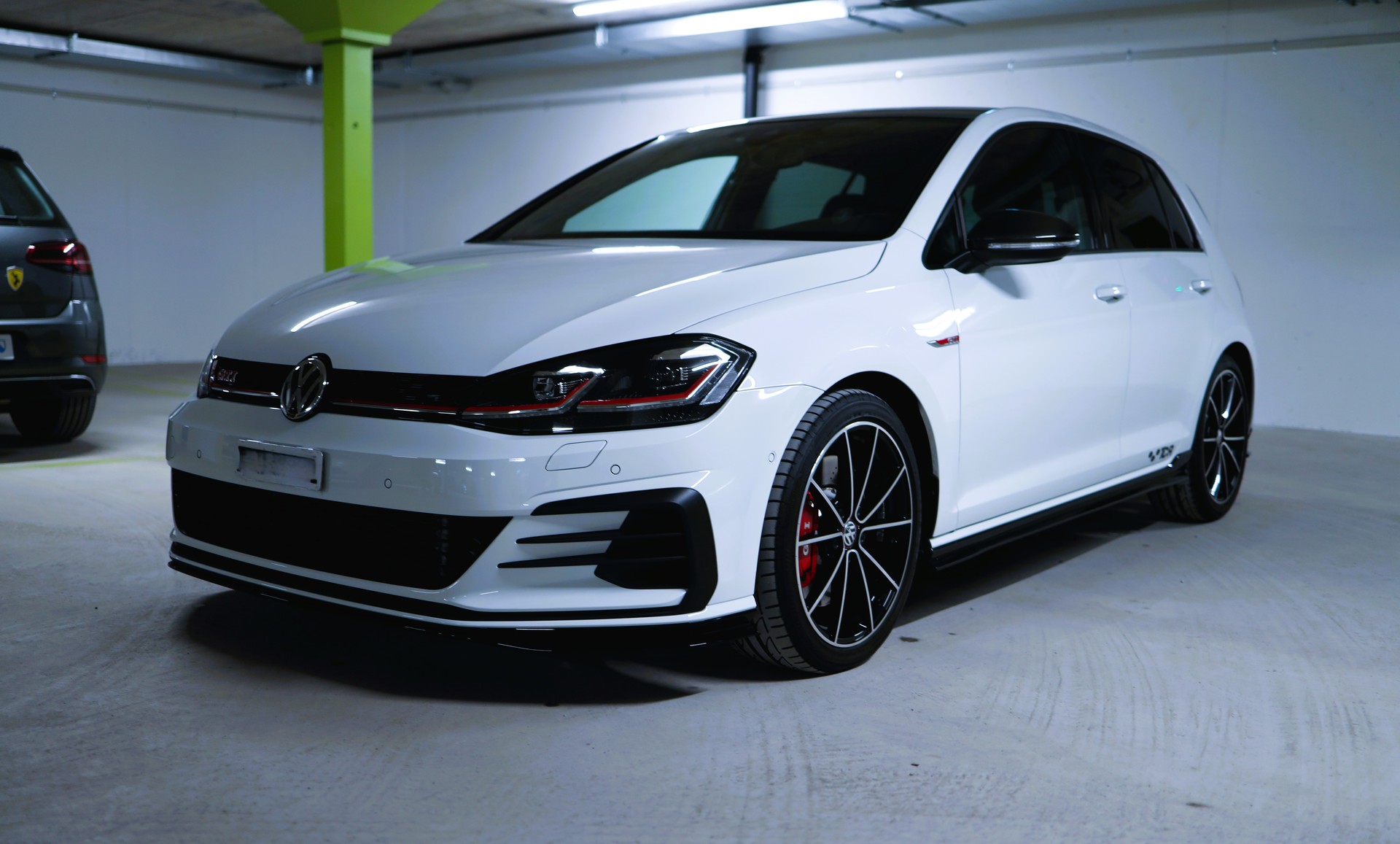 VW Golf 2.0 TSI GTI TCR DSG-image-3