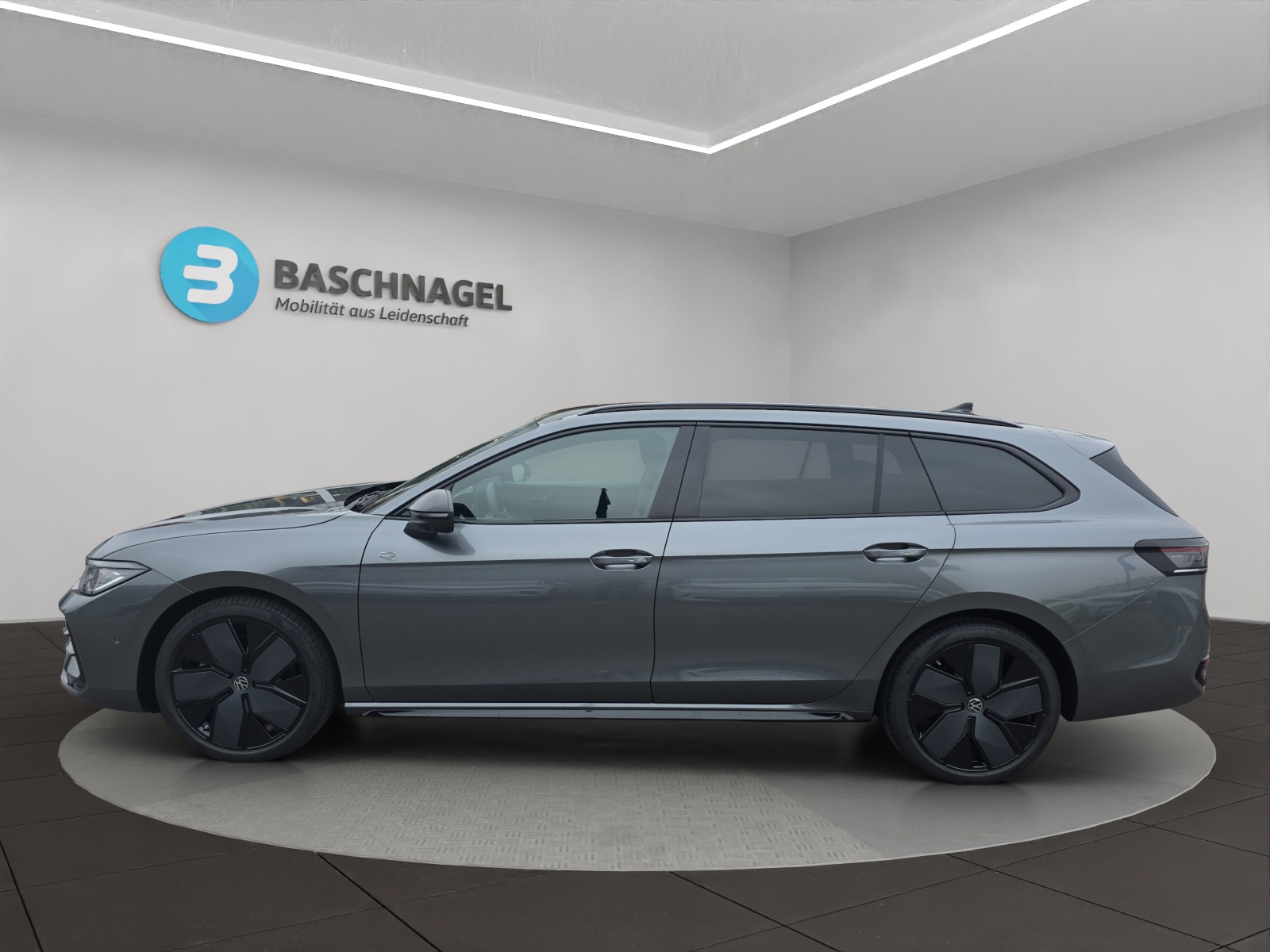VW Passat Variant 2.0 TSI evo4 R-Line 4 Motion DSG-image-1