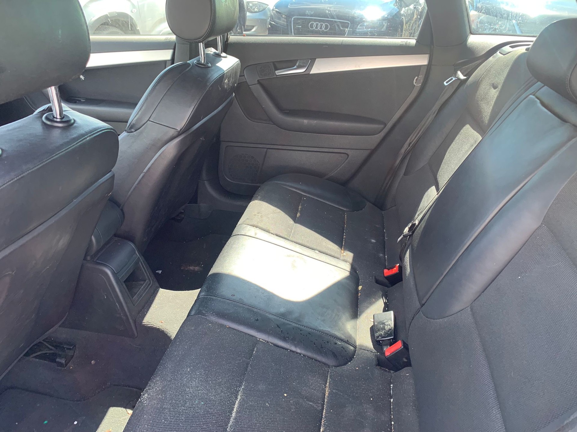 AUDI A3 Sportback 2.0 TDI Attraction-image-12