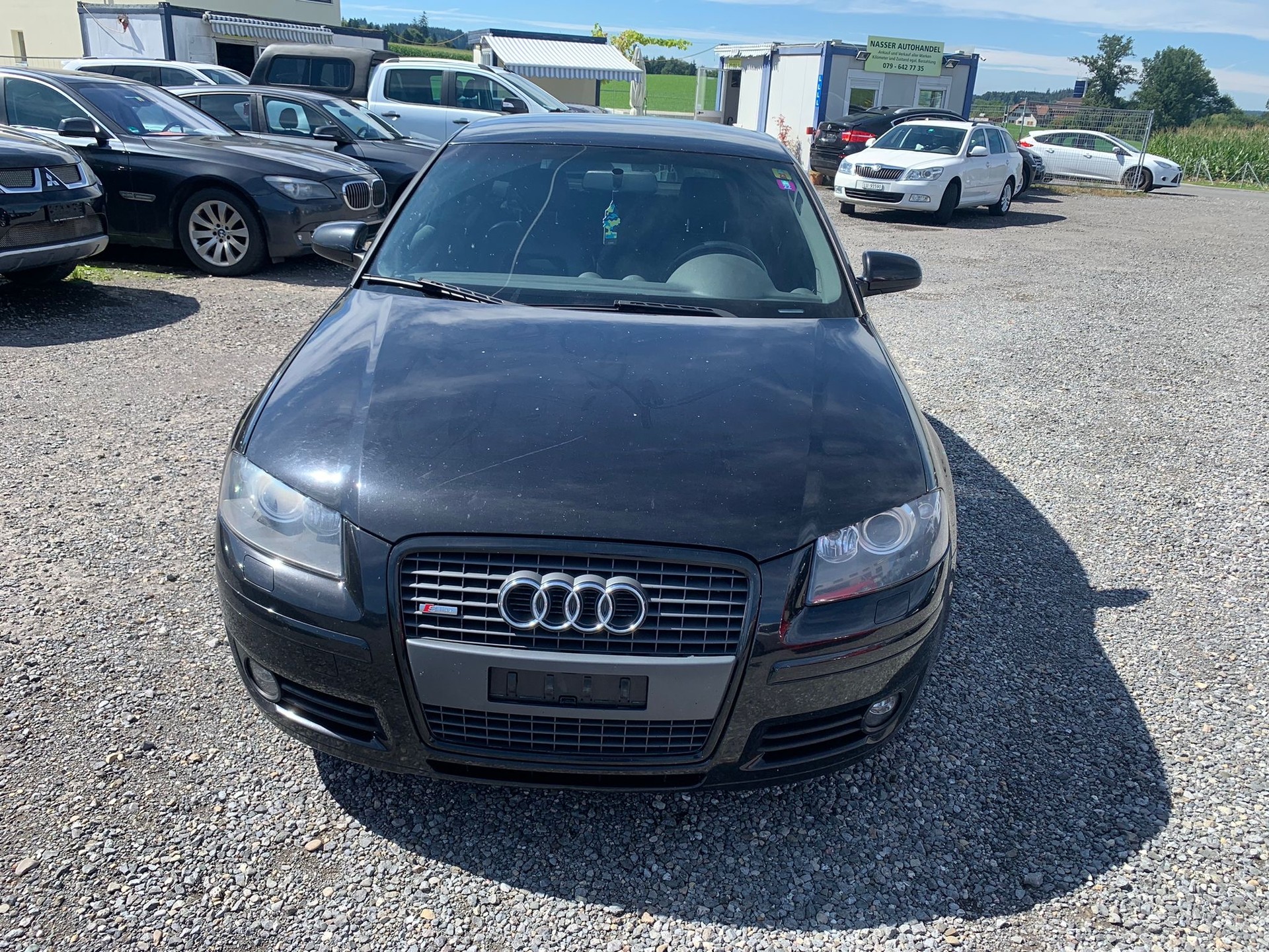 AUDI A3 Sportback 2.0 TDI Attraction-image-2