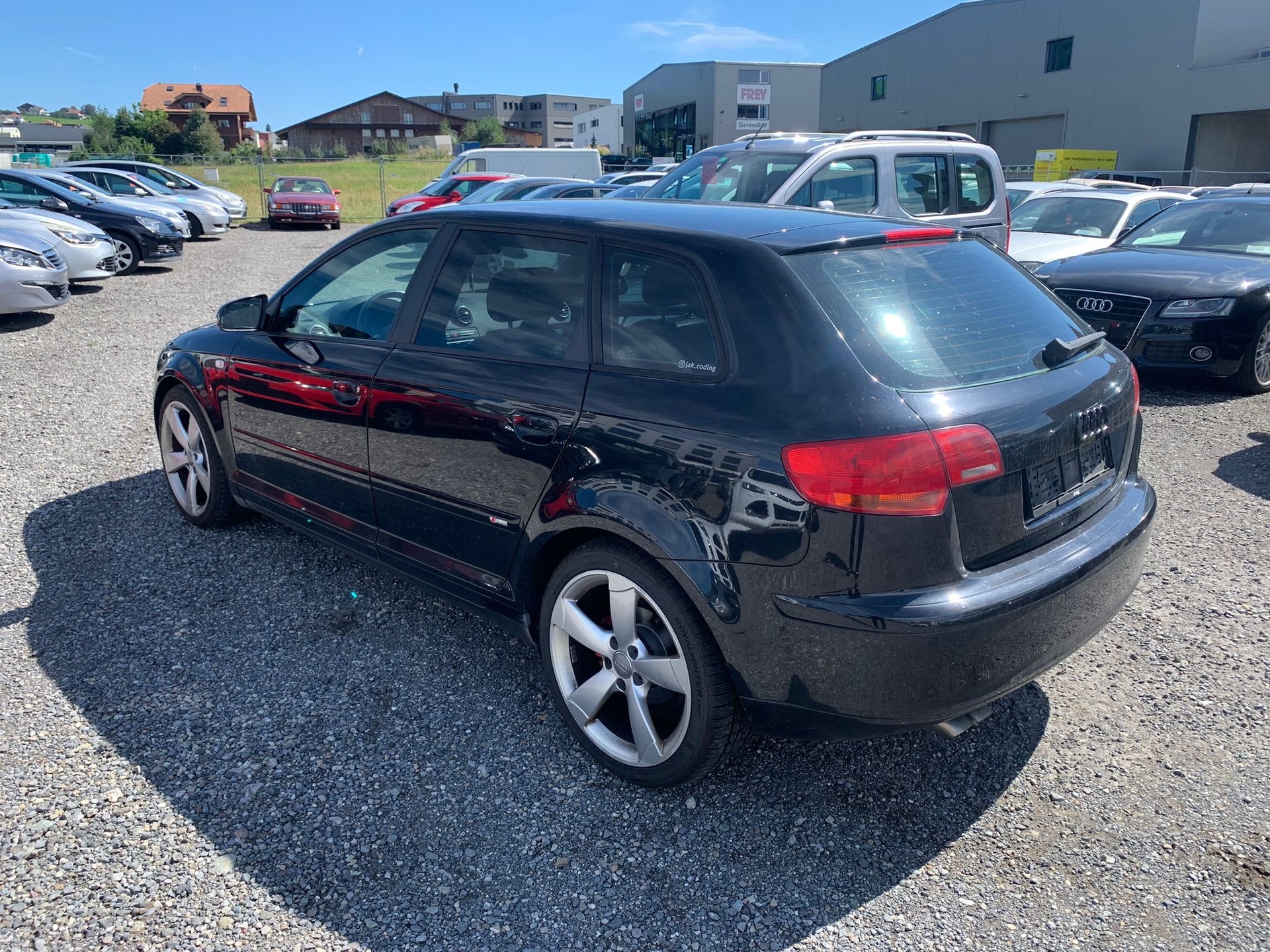 AUDI A3 Sportback 2.0 TDI Attraction-image-6