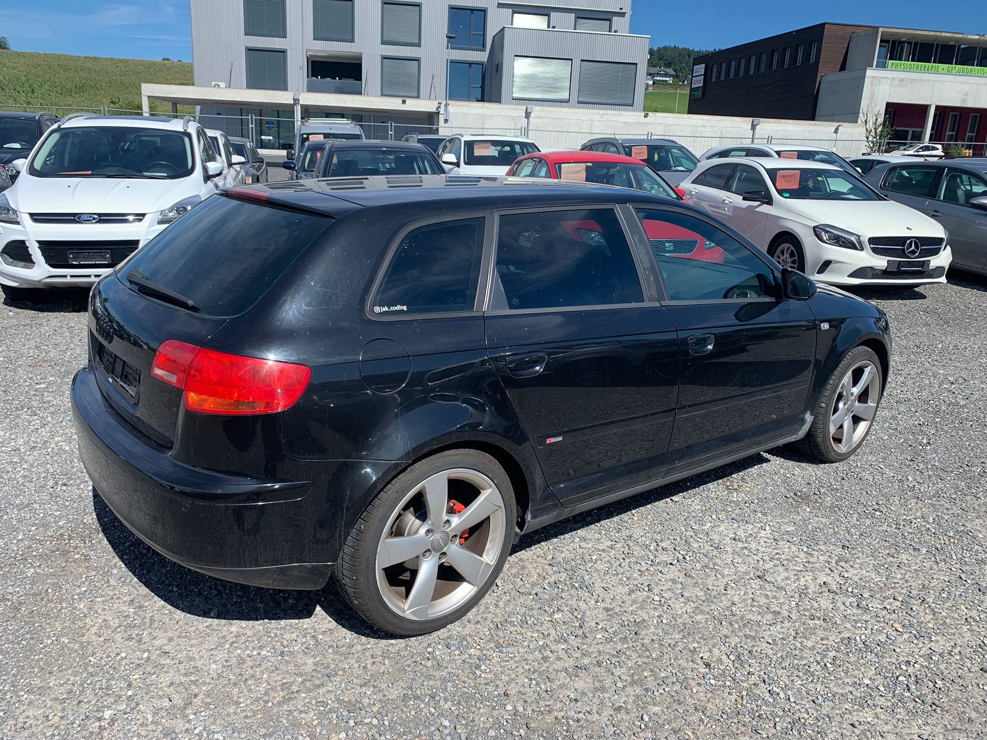 AUDI A3 Sportback 2.0 TDI Attraction-image-7