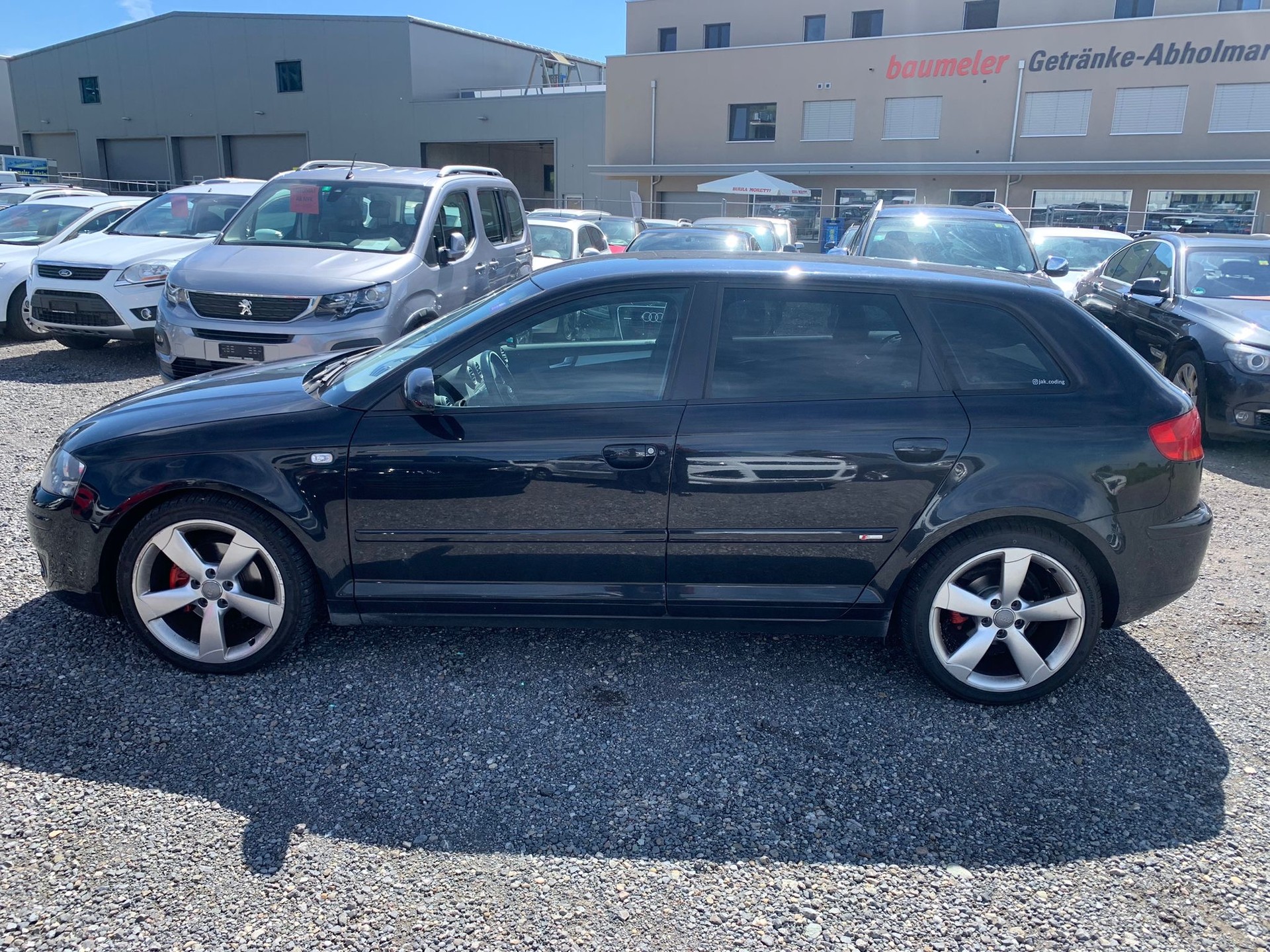 AUDI A3 Sportback 2.0 TDI Attraction-image-3