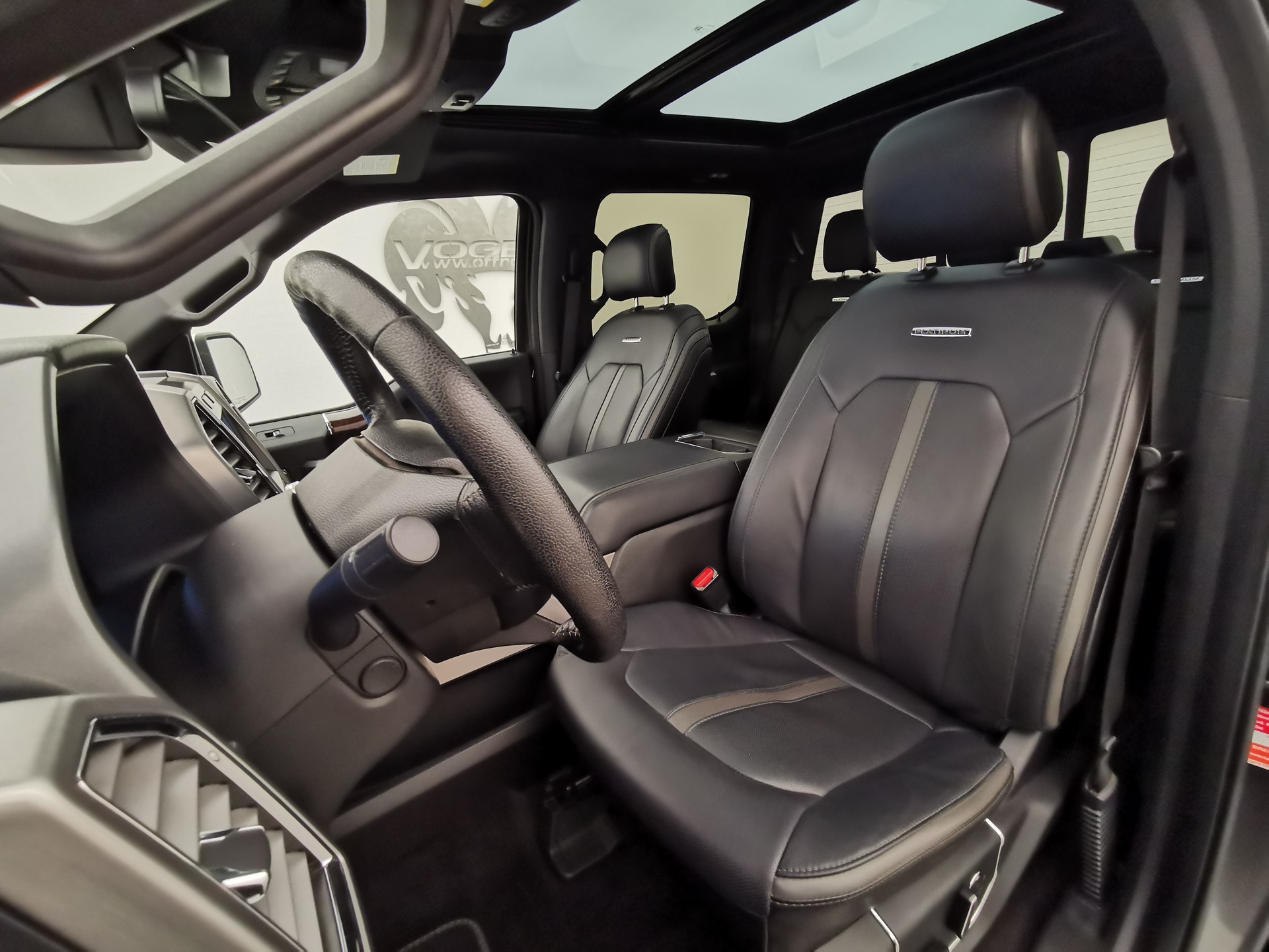 FORD F-150 3.5LSuperCrew Platinum-image-6