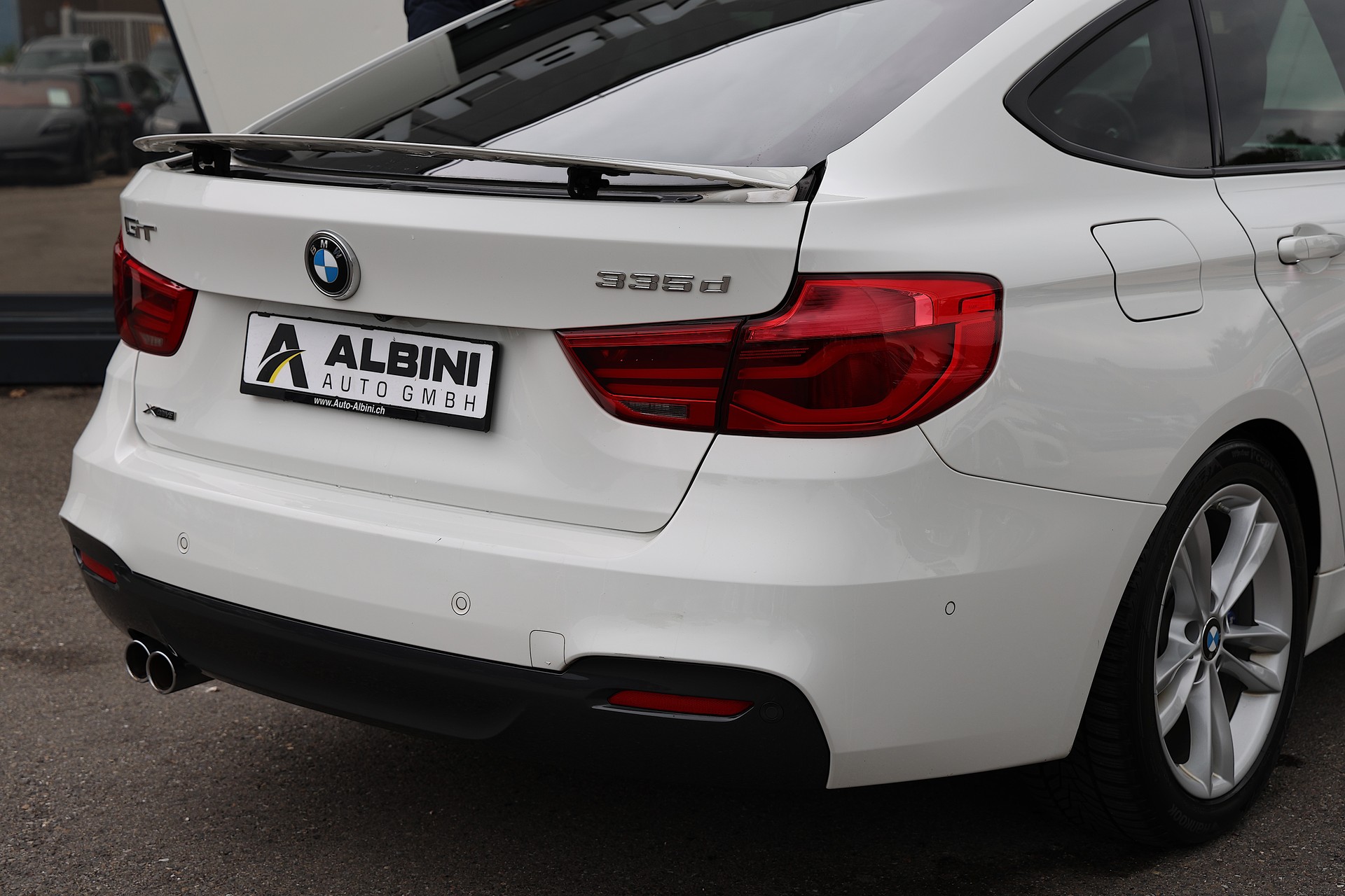 BMW 335d GT xDrive M Sport Steptronic-showroom-element-3