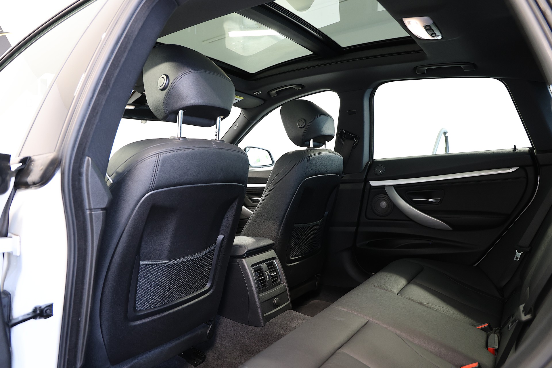 BMW 335d GT xDrive M Sport Steptronic-image-18
