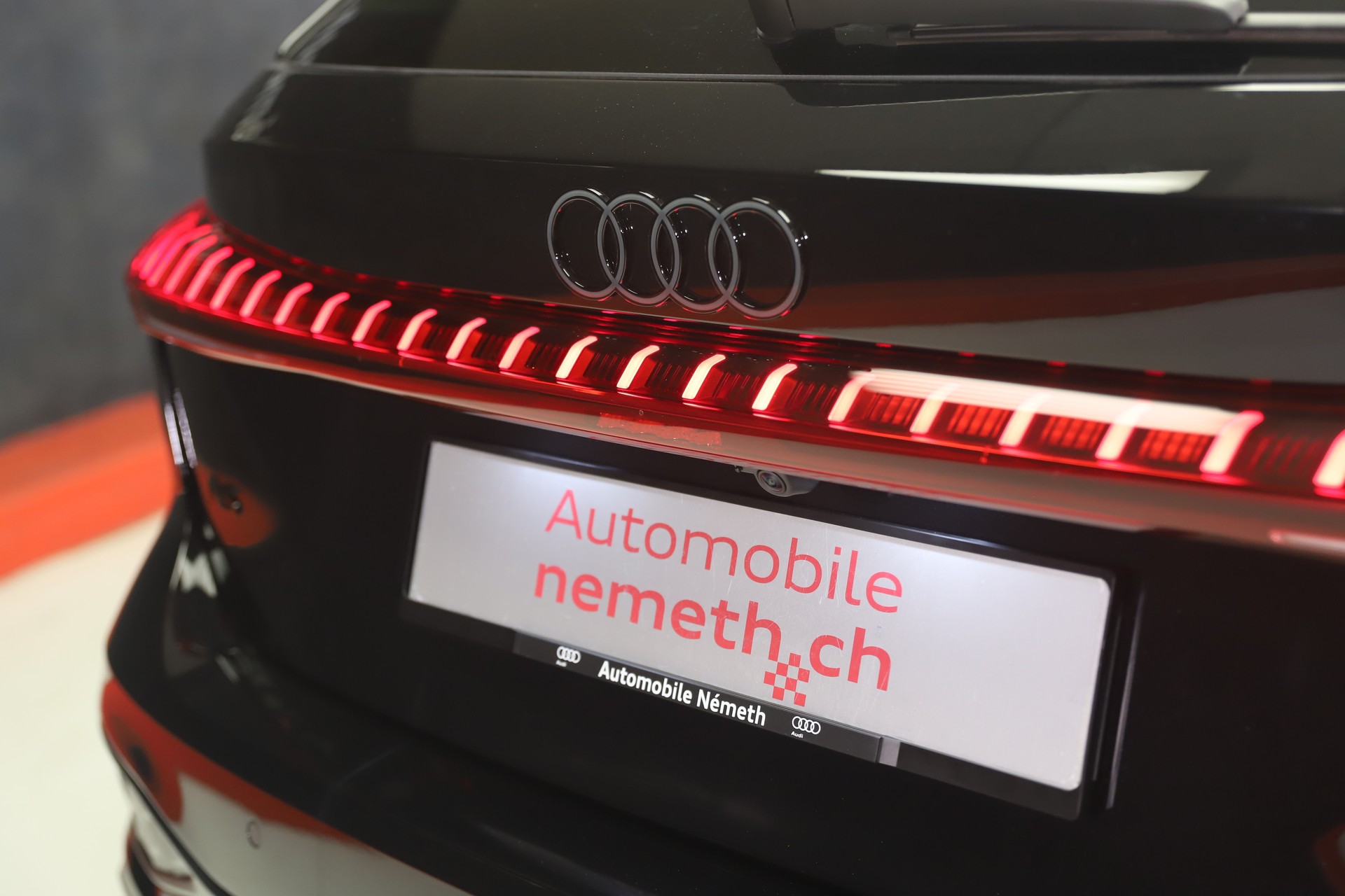 AUDI A5 Avant TFSI quattro 150 kW S tronic-image-5
