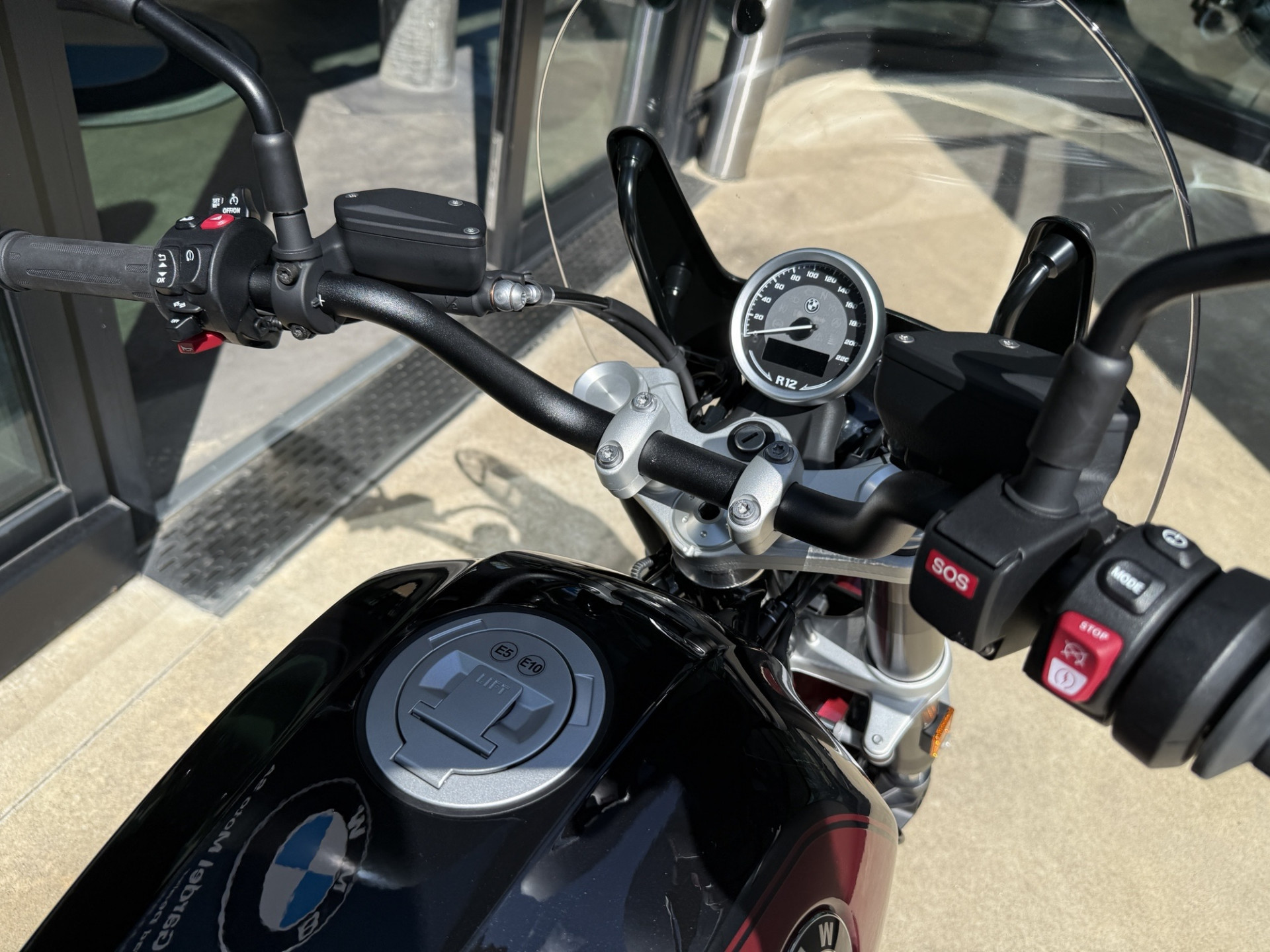BMW R 12-showroom-element-3