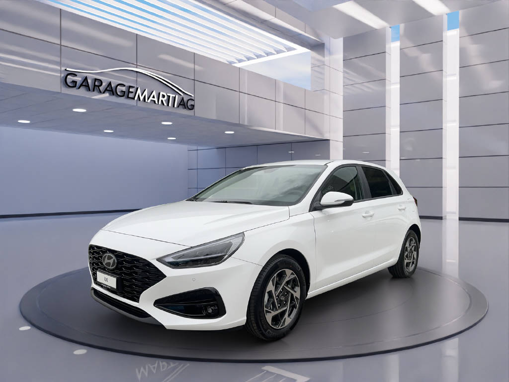 HYUNDAI i30 1.5 T-GDi Amplia-image-0