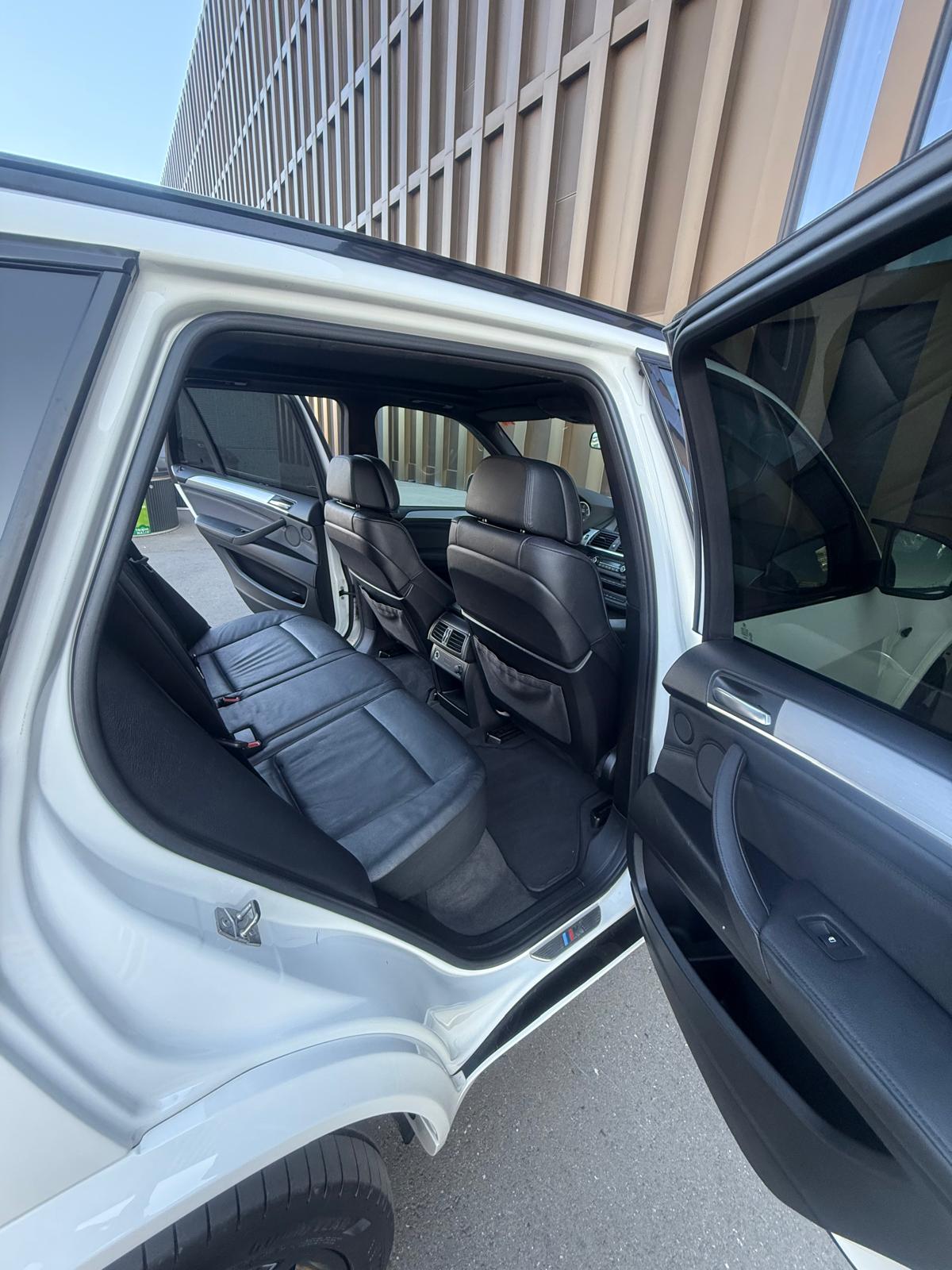 BMW X5 xDrive M50d Steptronic-image-7