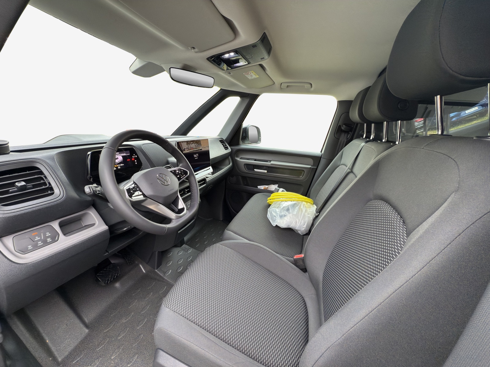 VW ID. Buzz Cargo Pure-image-7