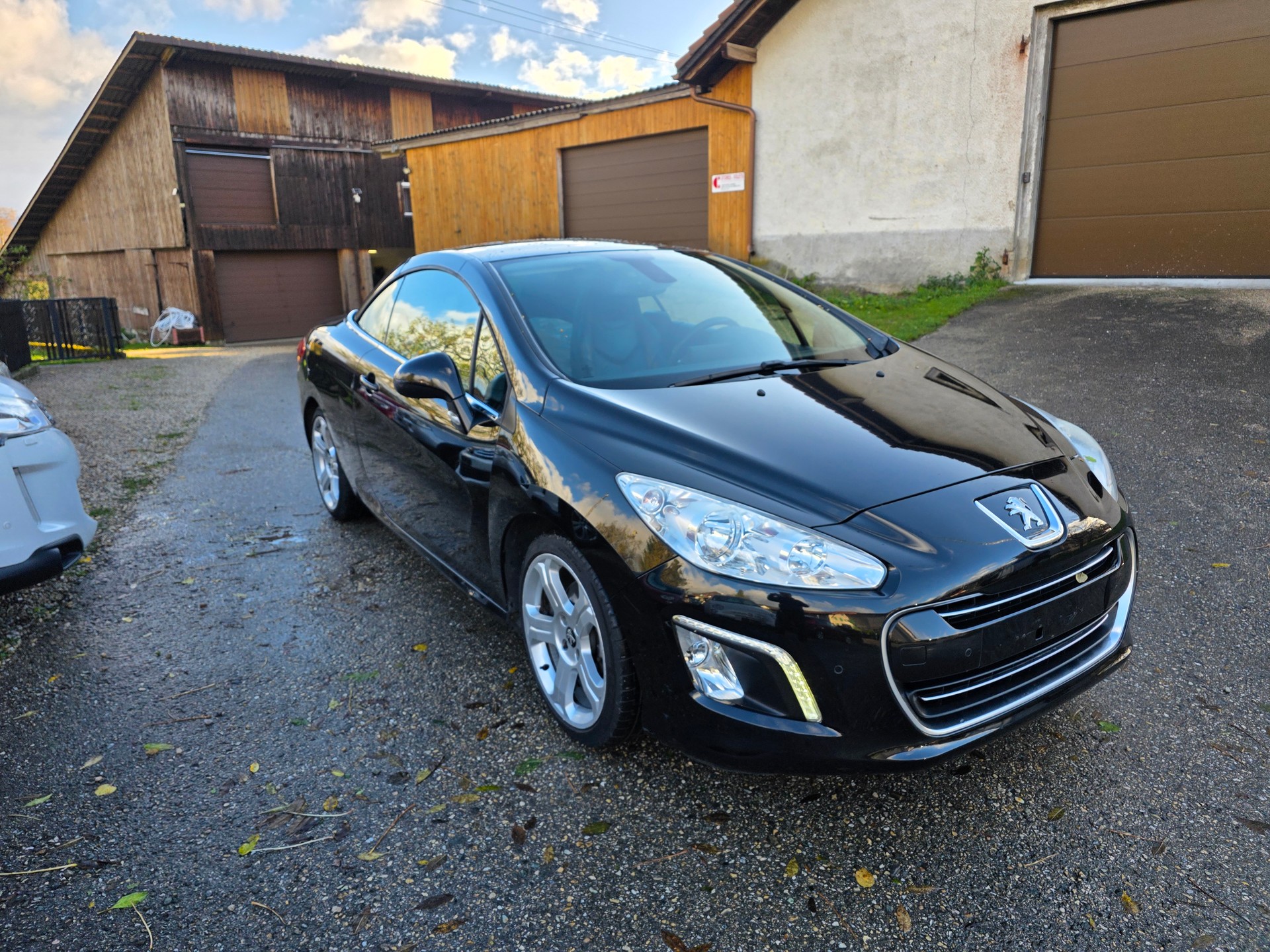 PEUGEOT 308 CC 1.6 16V Turbo Active Automatic-image-2