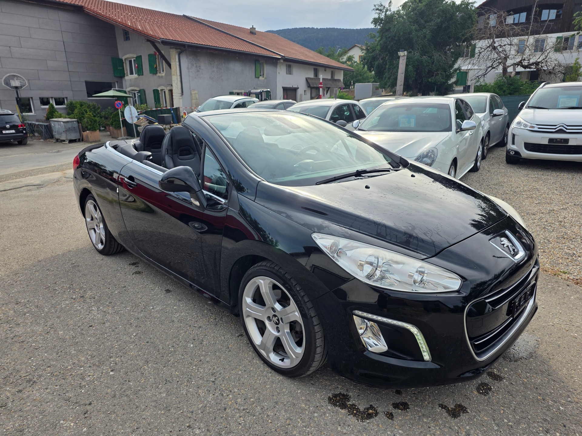 PEUGEOT 308 CC 1.6 16V Turbo Active Automatic-image-7