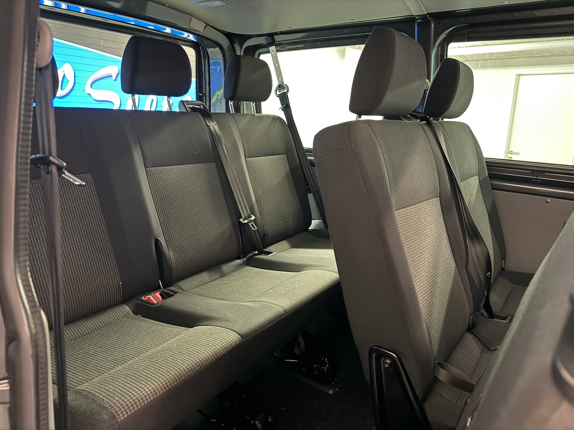 VW T6.1 2.0 TDI DSG-image-9
